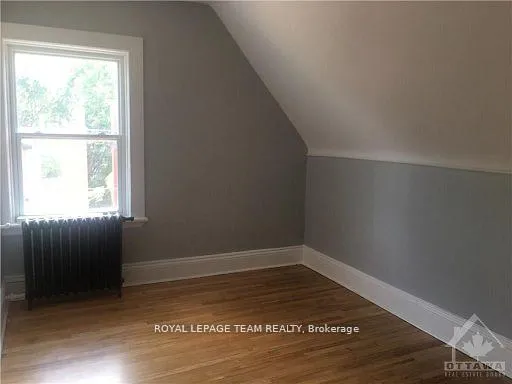 Photo 7 of Unit C, 51 Park Avenue, Ottawa, Ottawa Centre/Golden Triangle — HOMEH