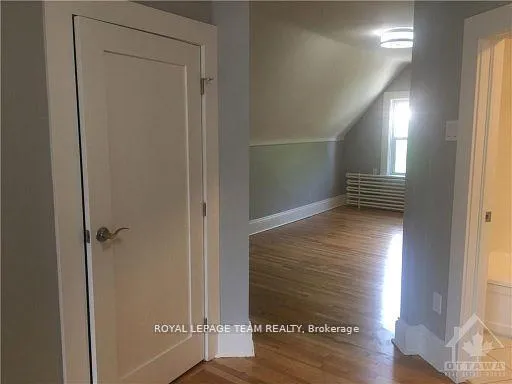 Photo 8 of Unit C, 51 Park Avenue, Ottawa, Ottawa Centre/Golden Triangle — HOMEH