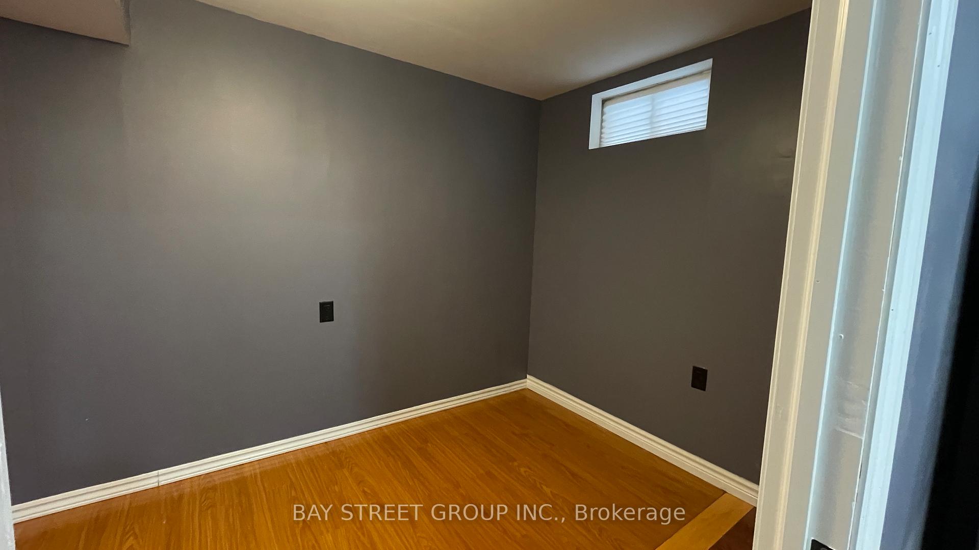 Photo 10 of 95 Miley Drive, Markham, Markville — HOMEH