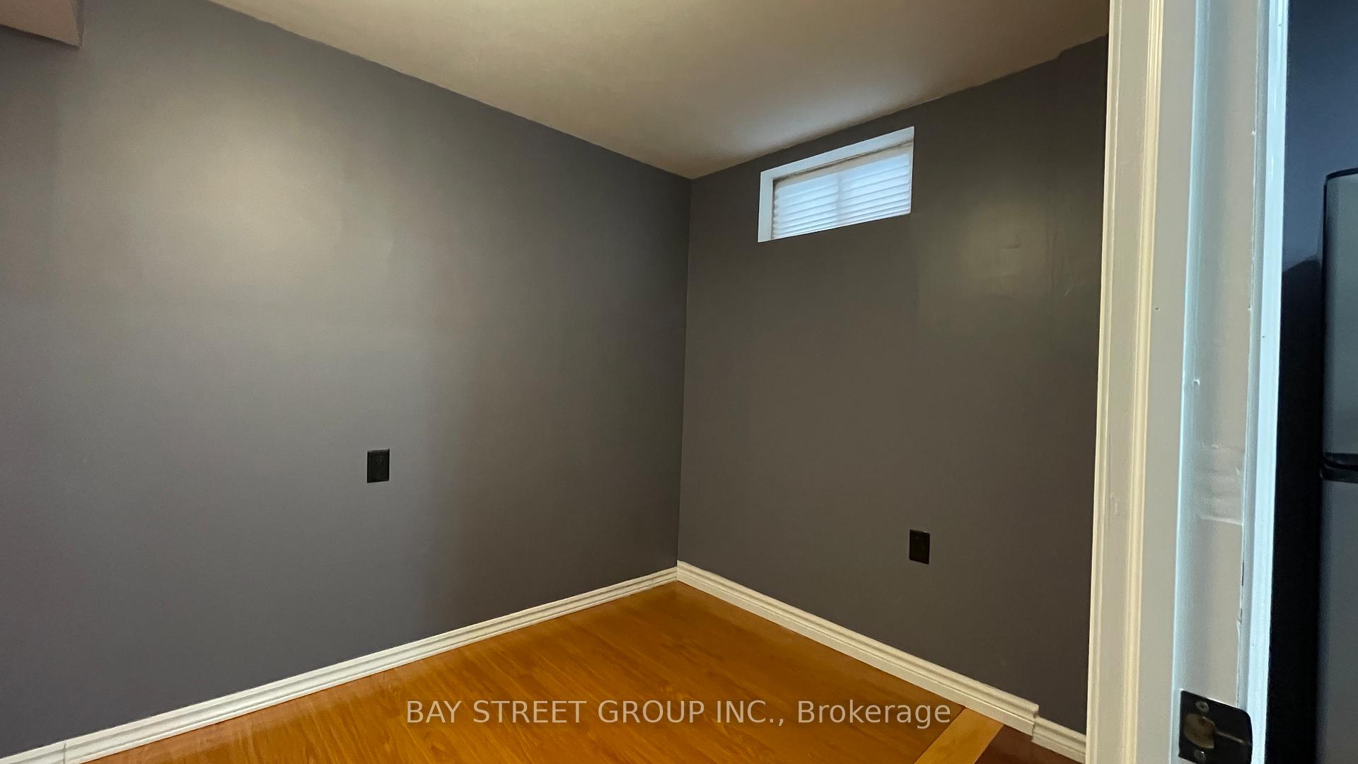 Photo 11 of 95 Miley Drive, Markham, Markville — HOMEH