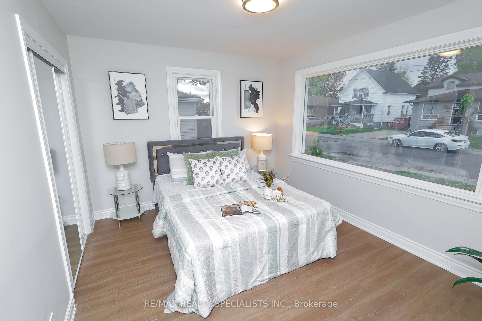 Photo 13 of 6360 Ash Street, Niagara Falls, Dorchester — HOMEH