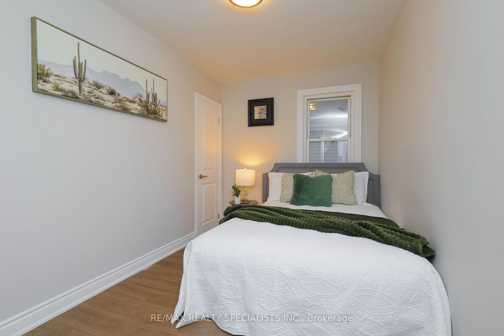 Photo 20 of 6360 Ash Street, Niagara Falls, Dorchester — HOMEH