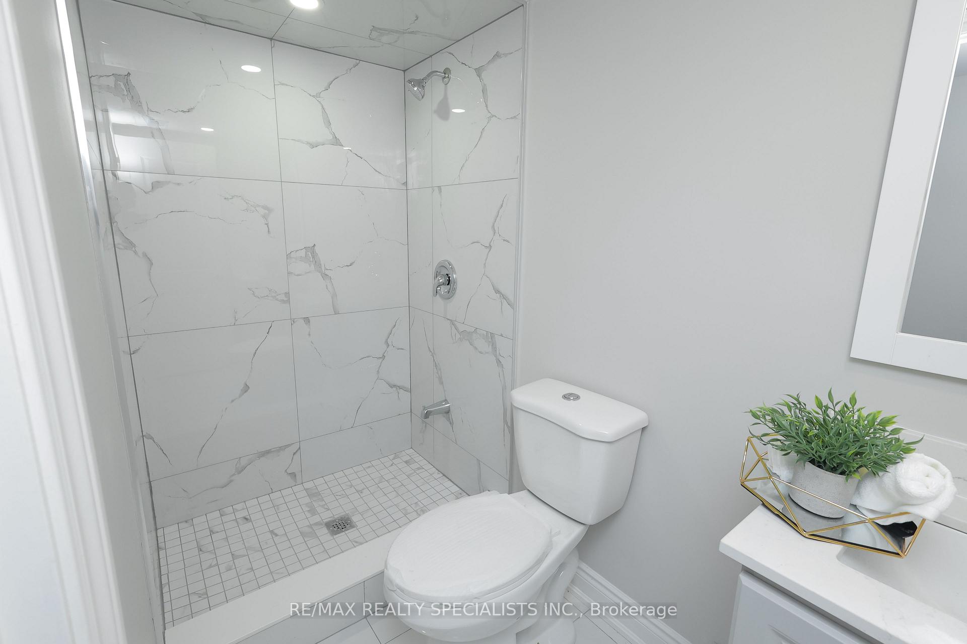 Photo 31 of 6360 Ash Street, Niagara Falls, Dorchester — HOMEH