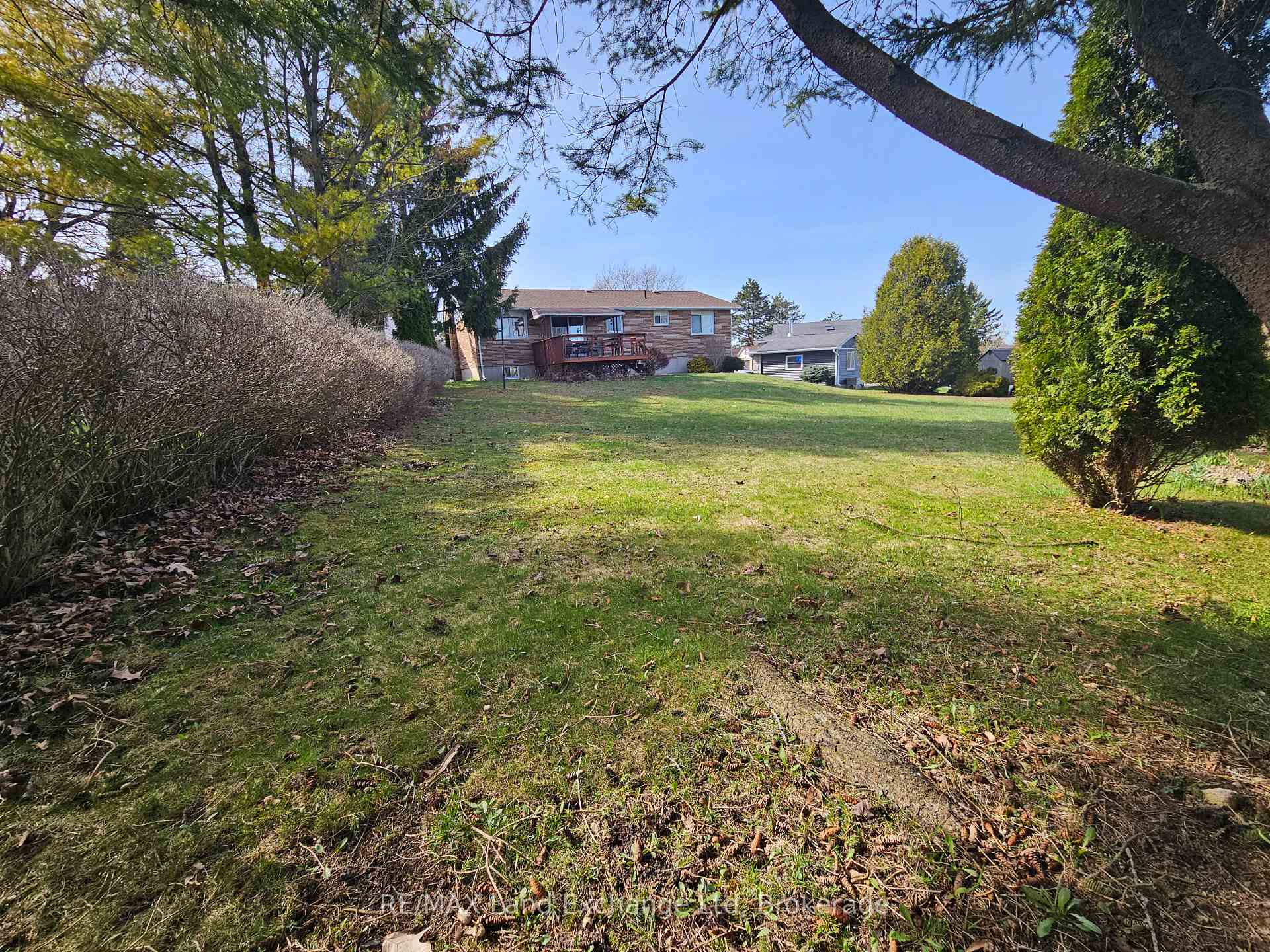 Photo 14 of 515 Maitland Crescent, North Huron, Wingham — HOMEH