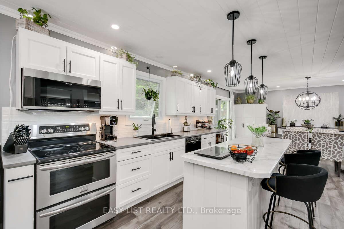 Photo 14 of 889 Bay Lake Road, Perry — HOMEH