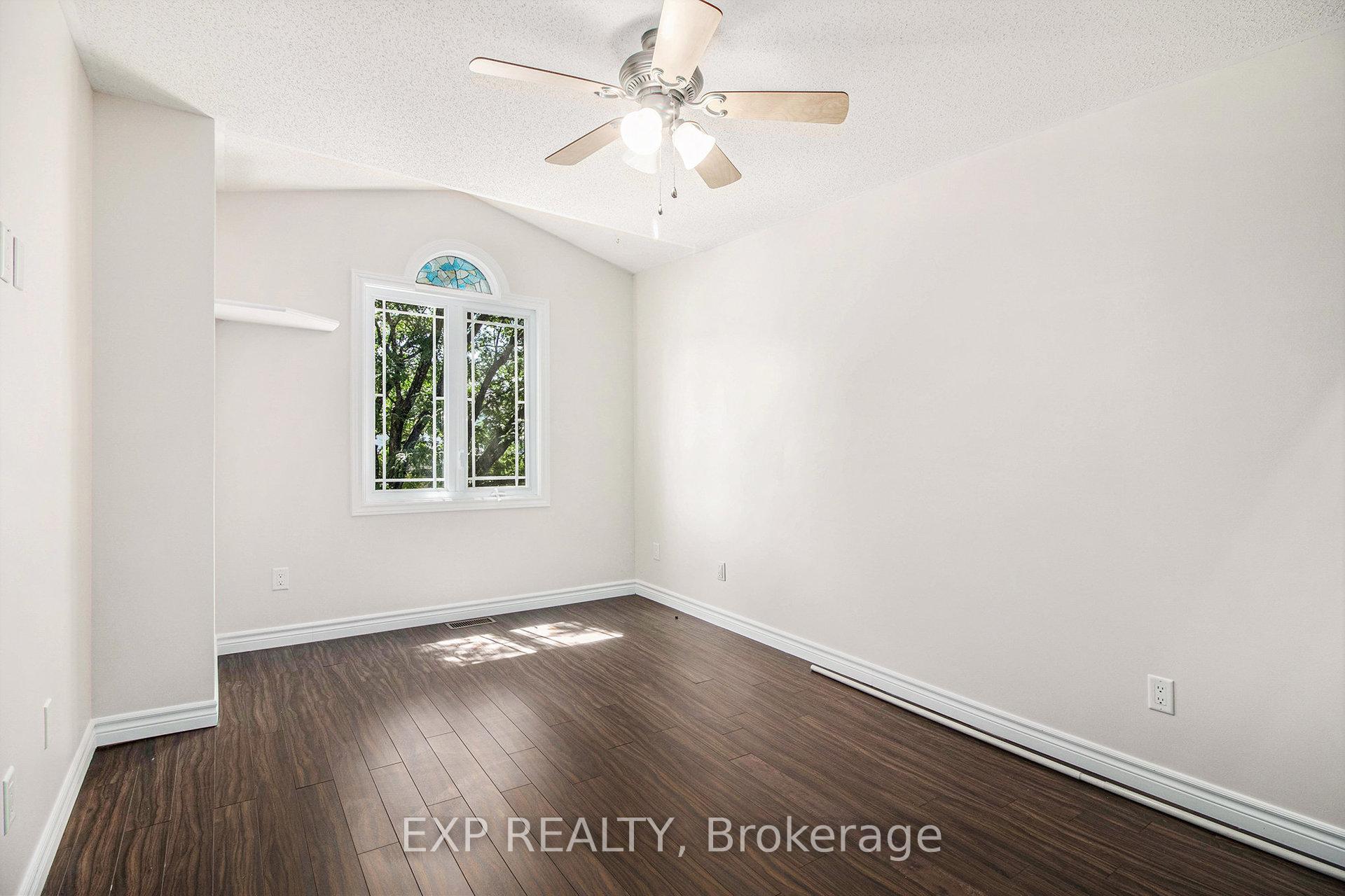 Photo 10 of 1485 Launay Avenue, Ottawa, Fallingbrook/Pineridge — HOMEH