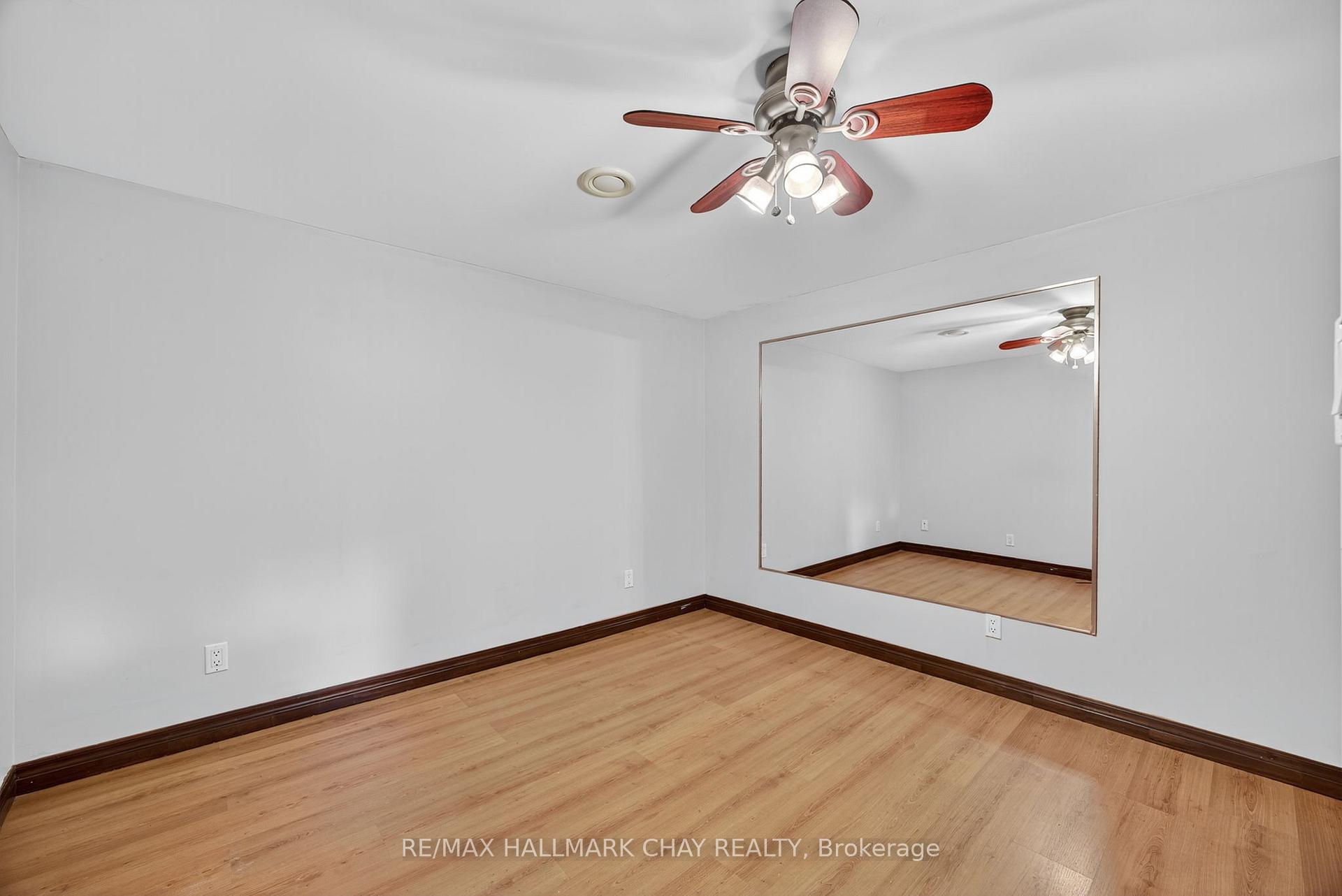 Photo 14 of 451 Jamieson Drive, Orillia — HOMEH