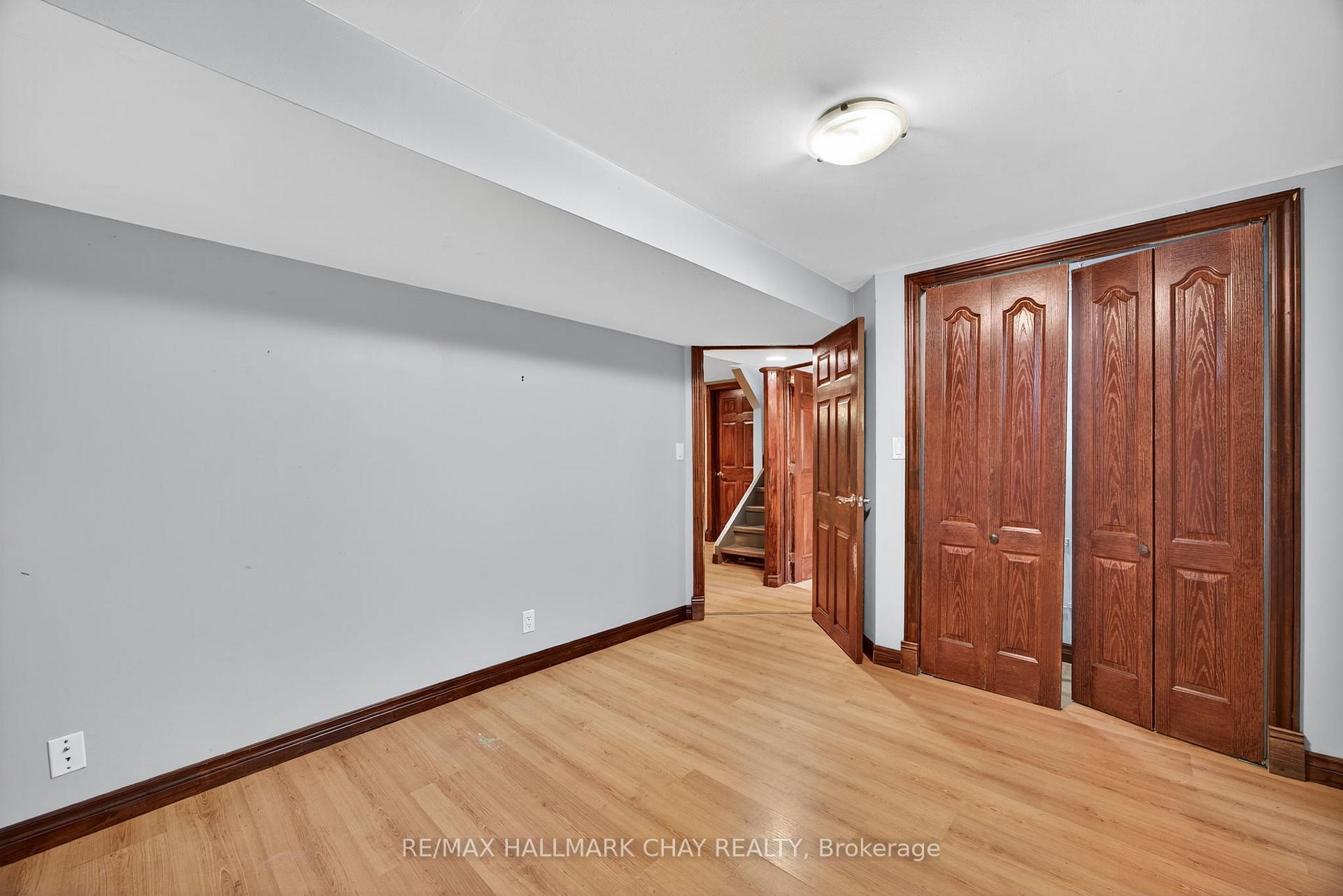 Photo 17 of 451 Jamieson Drive, Orillia — HOMEH