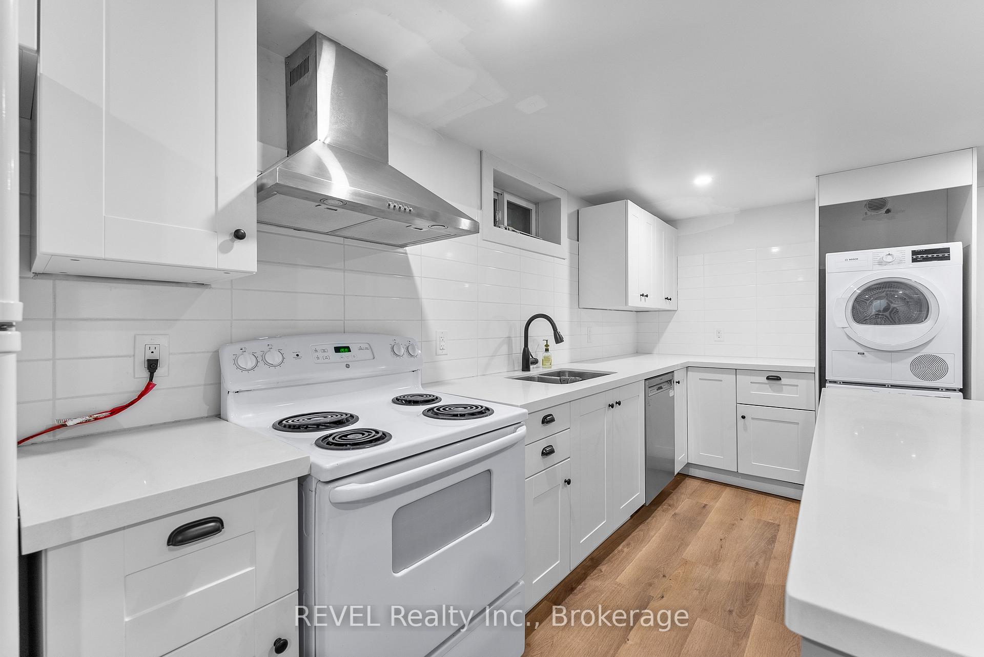 Photo 6 of Unit lower, 8407 Mears Crescent, Niagara Falls, Chippawa — HOMEH