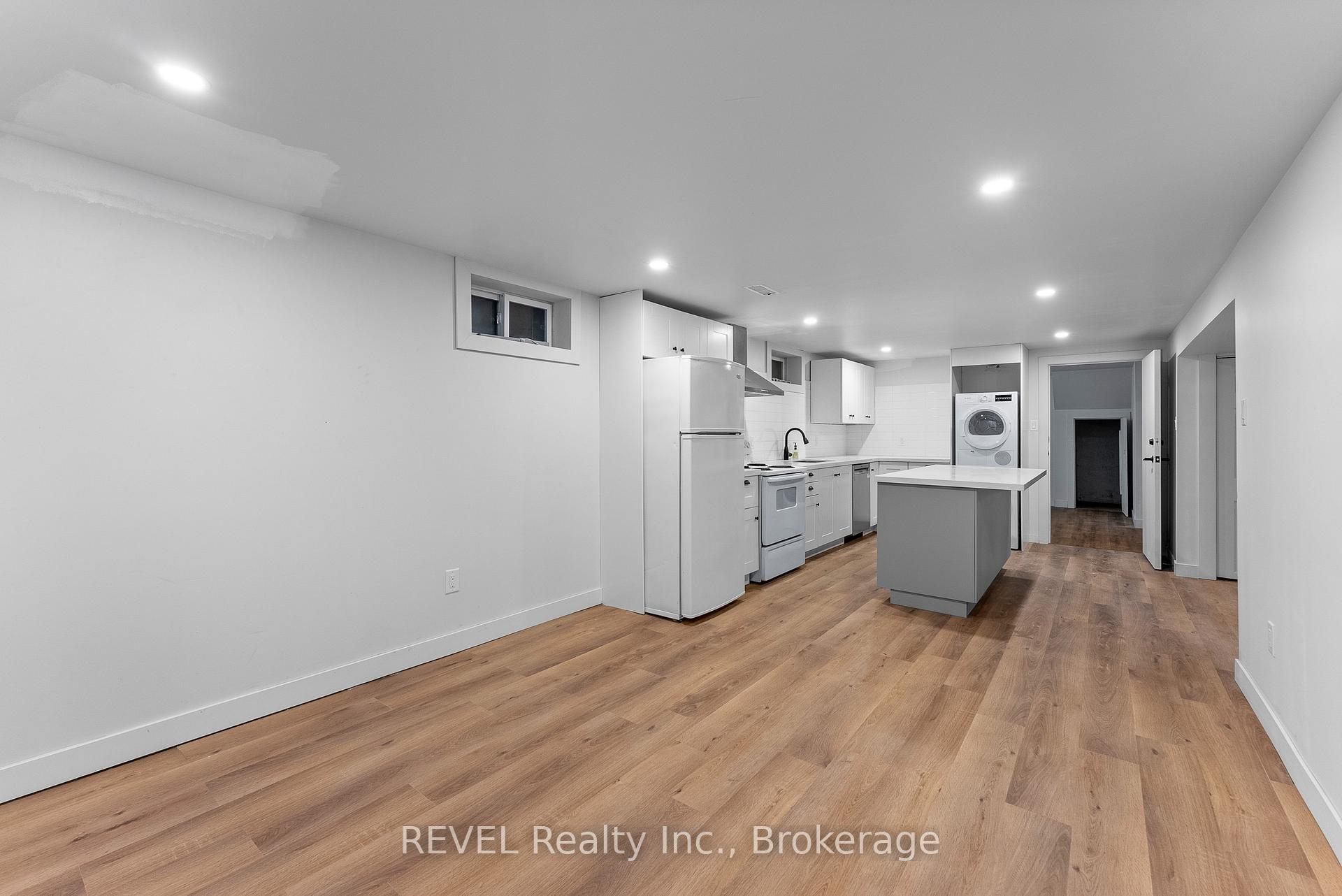 Photo 8 of Unit lower, 8407 Mears Crescent, Niagara Falls, Chippawa — HOMEH