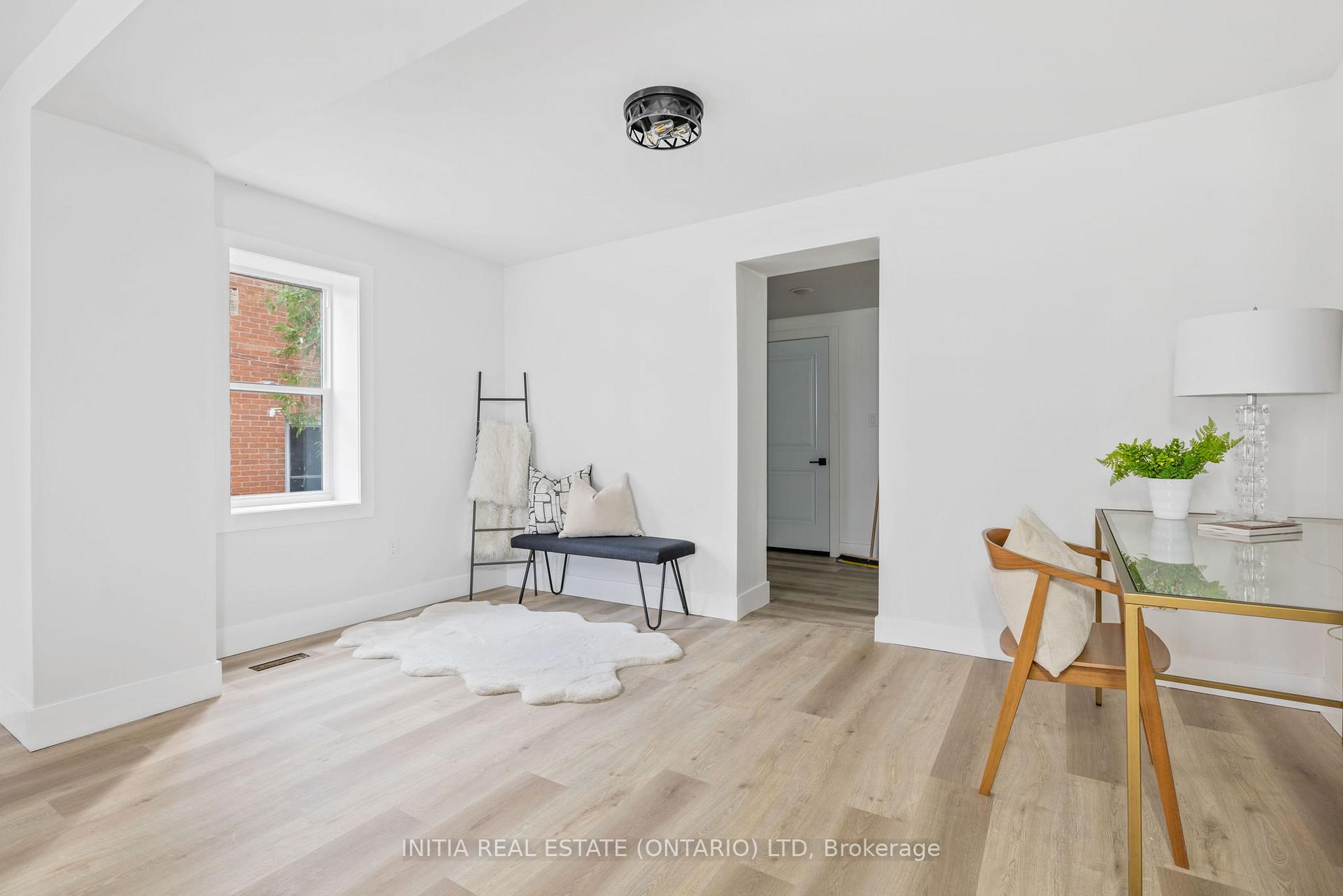 Photo 5 of 160 Scott Street, North Huron, Wingham — HOMEH
