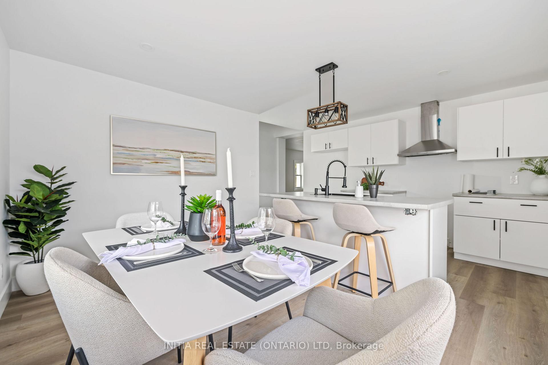 Photo 11 of 160 Scott Street, North Huron, Wingham — HOMEH