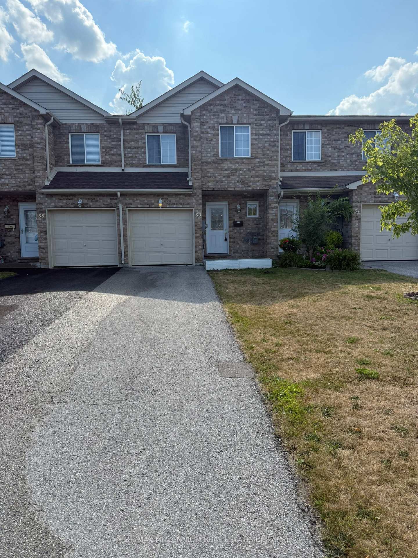 Photo 1 of 53 Michelle Drive, Orillia — HOMEH