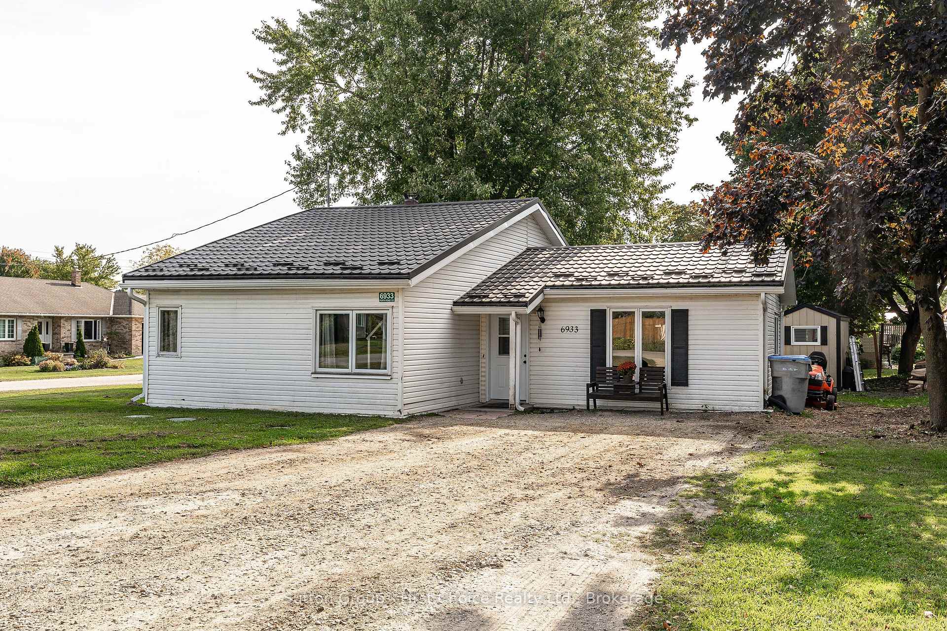 Photo 4 of 6933 Perth County Road 121, Perth East, Millbank — HOMEH