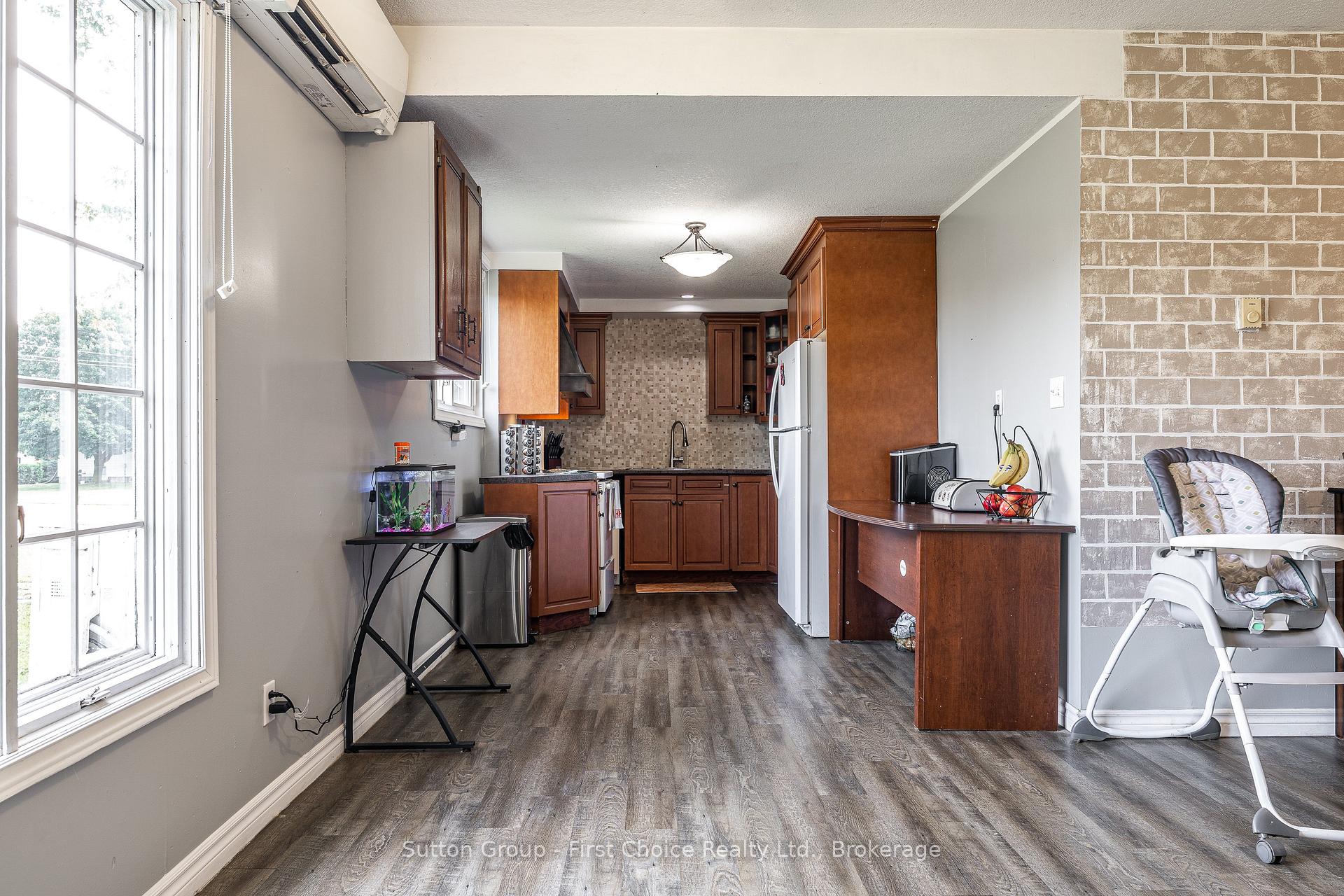 Photo 20 of 6933 Perth County Road 121, Perth East, Millbank — HOMEH