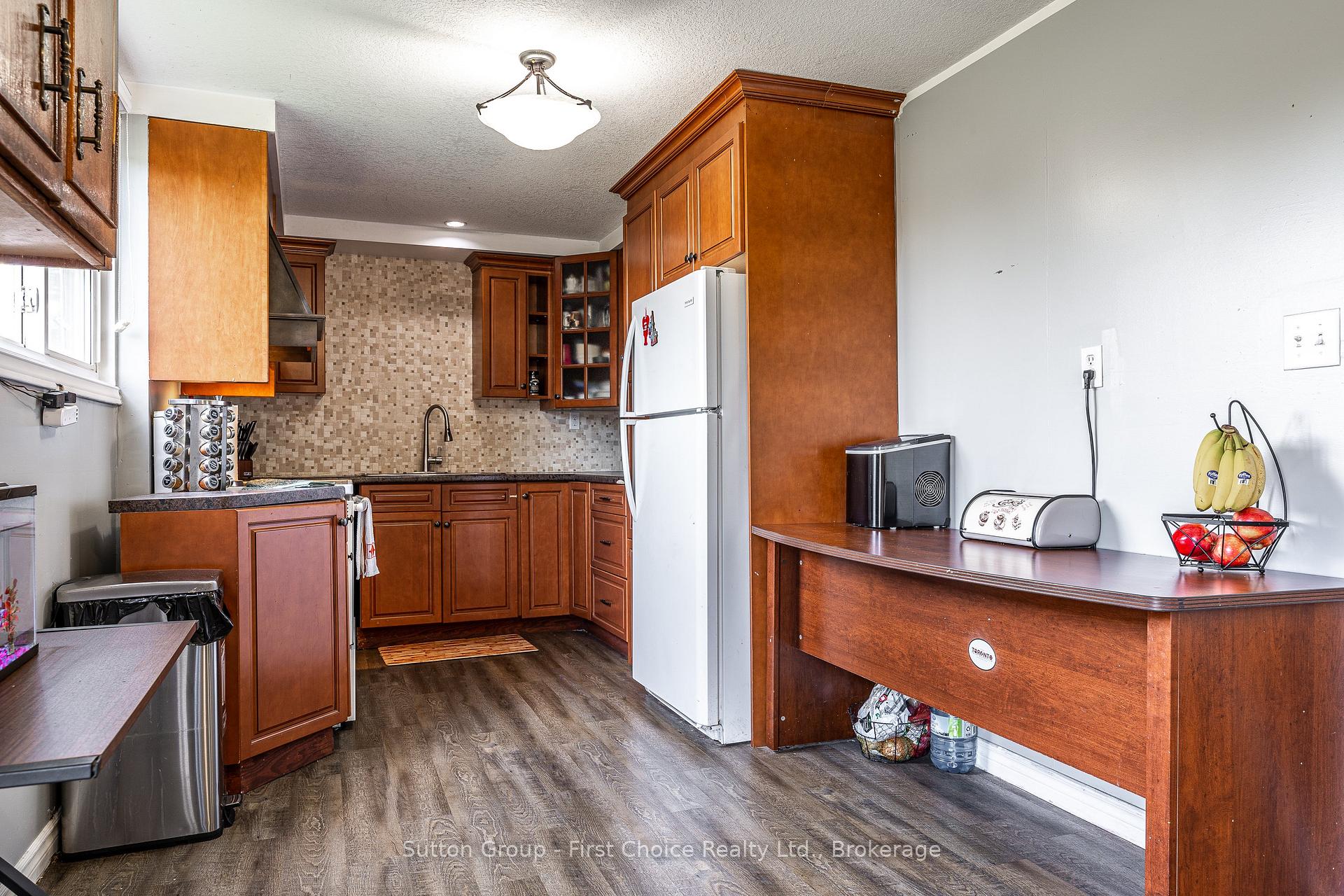 Photo 21 of 6933 Perth County Road 121, Perth East, Millbank — HOMEH