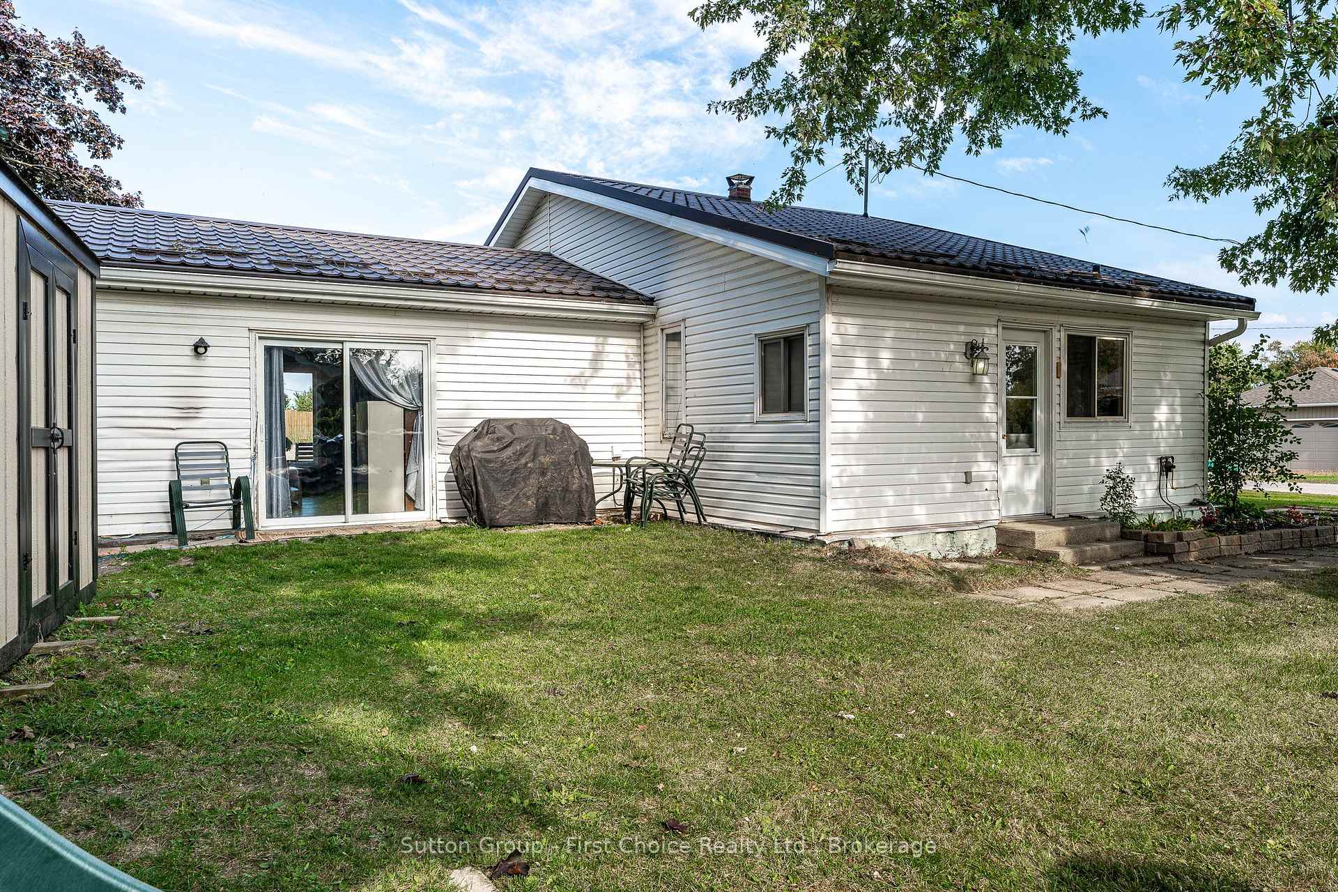 Photo 34 of 6933 Perth County Road 121, Perth East, Millbank — HOMEH