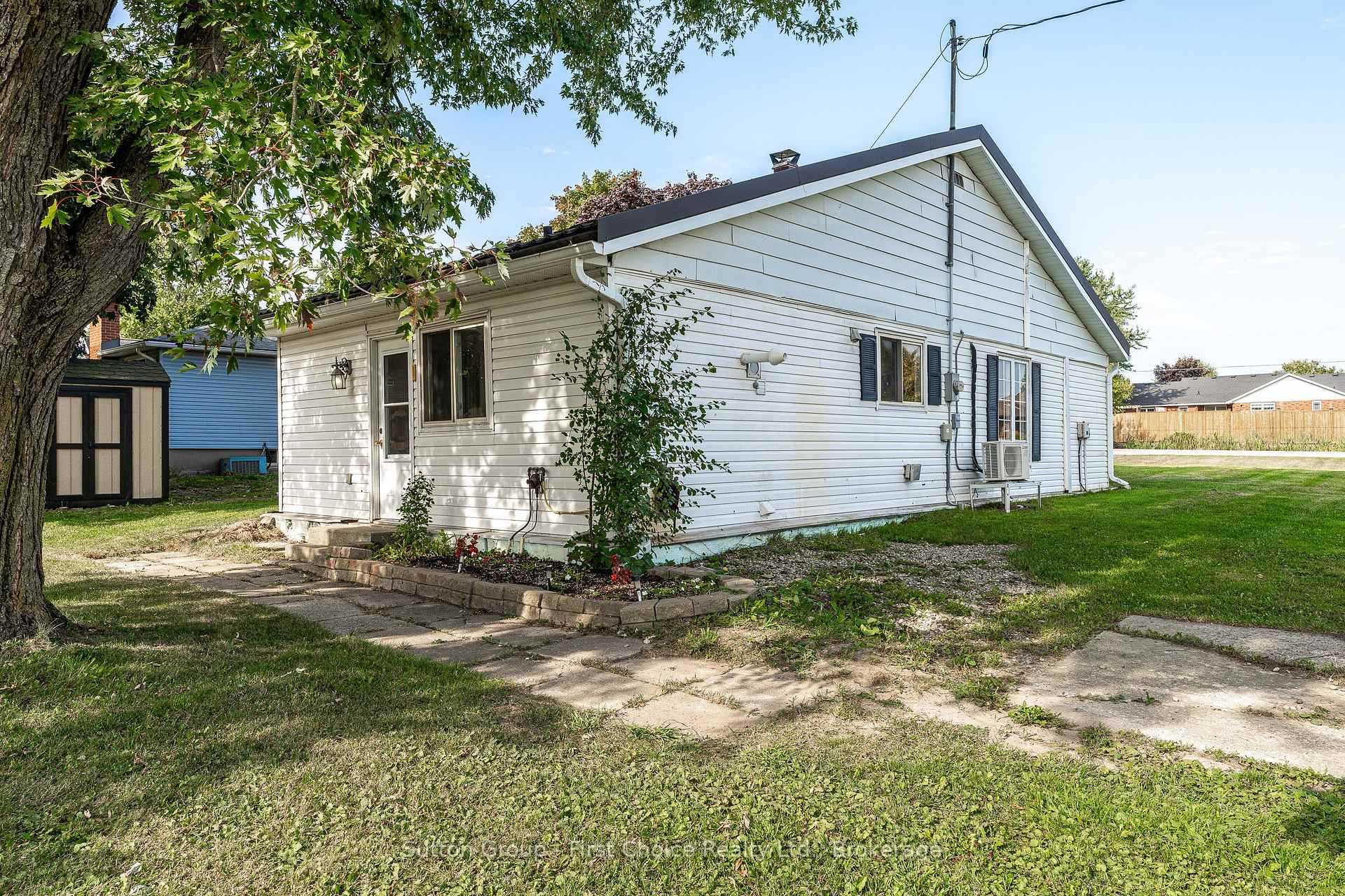 Photo 36 of 6933 Perth County Road 121, Perth East, Millbank — HOMEH