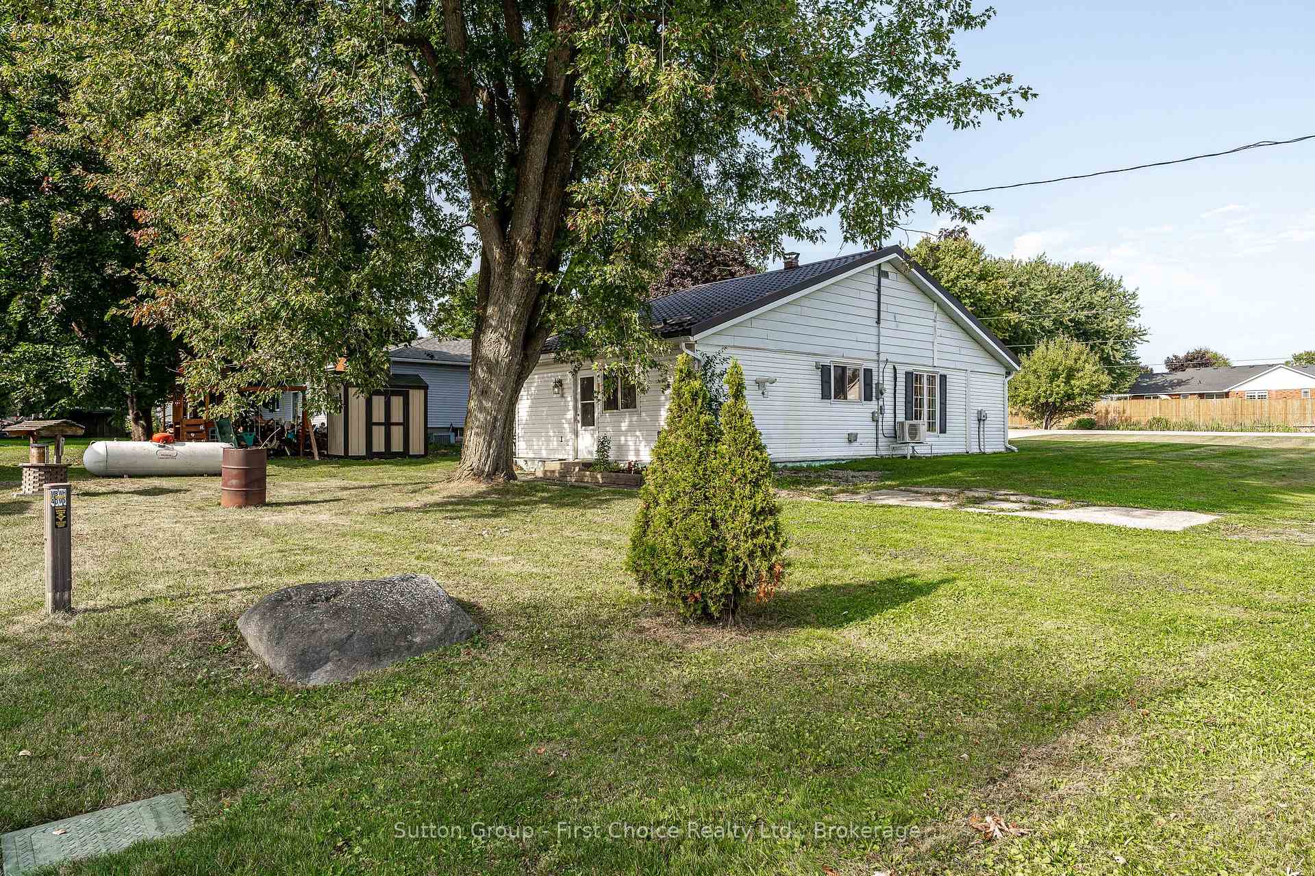 Photo 39 of 6933 Perth County Road 121, Perth East, Millbank — HOMEH