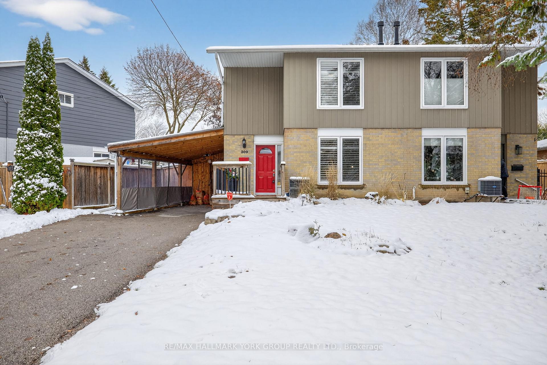 Front of 309 Oakwood Court