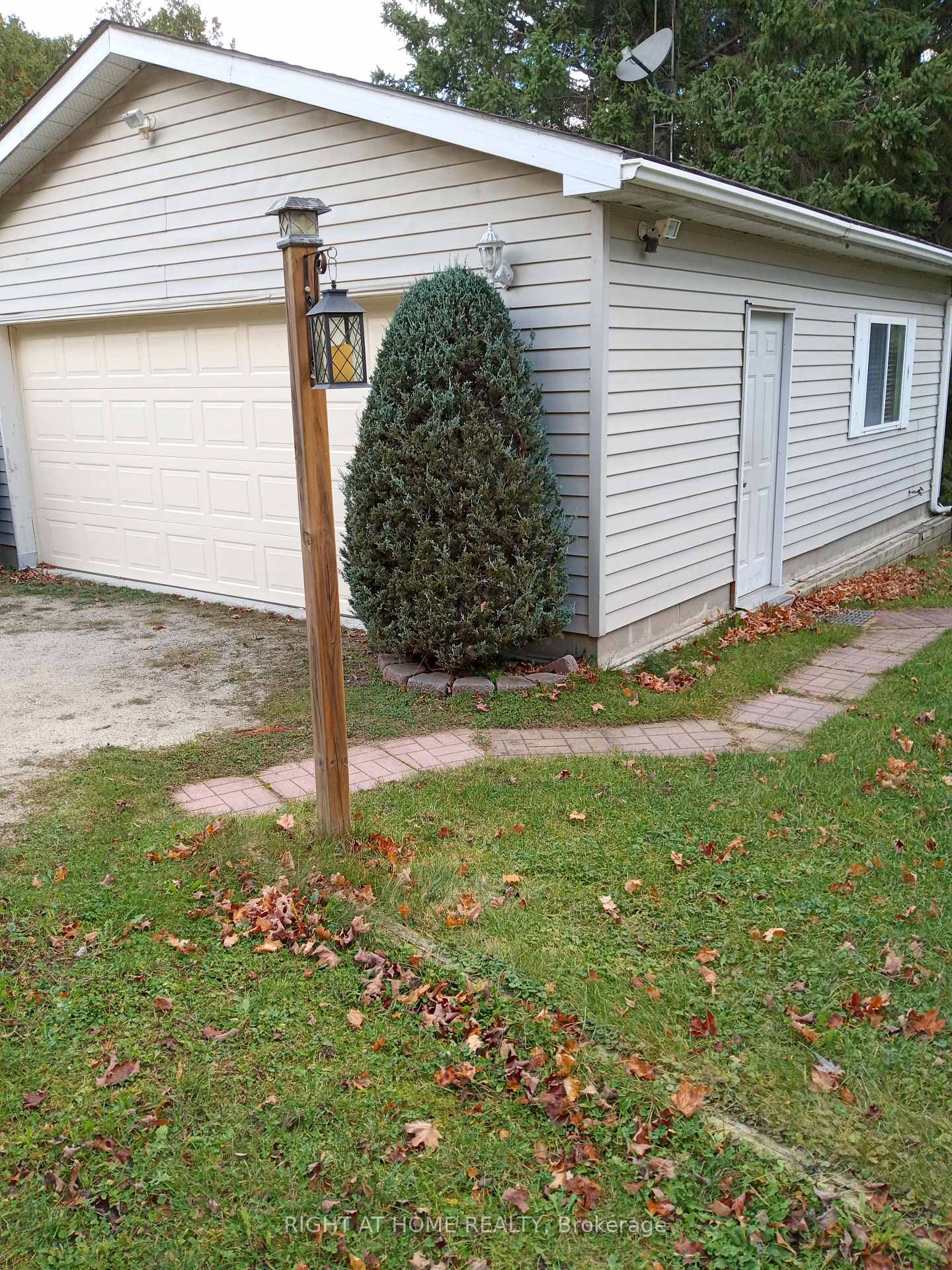 Photo 27 of 7 pine river Crescent, Mulmur, Rural Mulmur — HOMEH