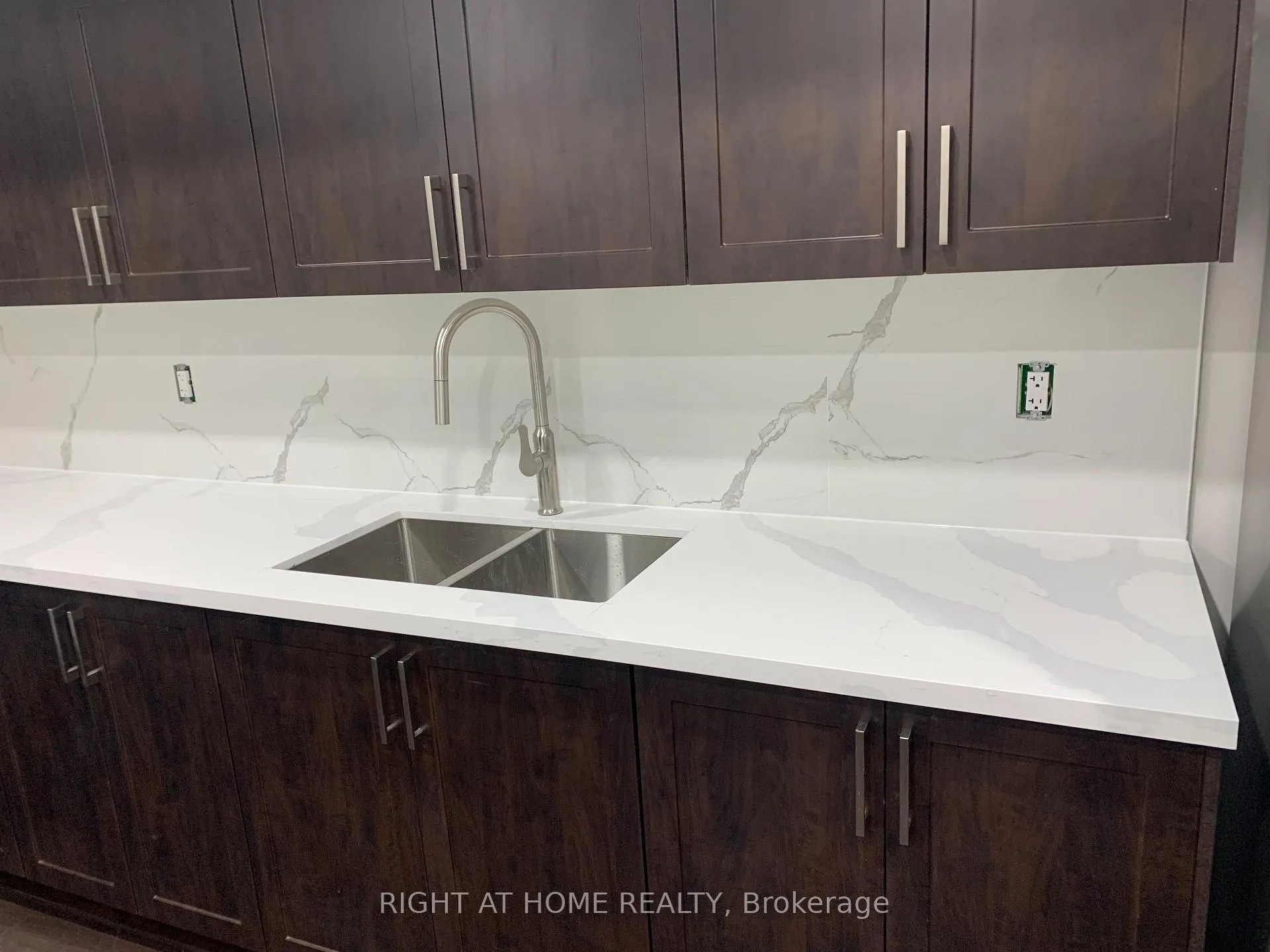 Photo 5 of Unit Basement, 1776 Finkle Drive, Oshawa, Taunton — HOMEH