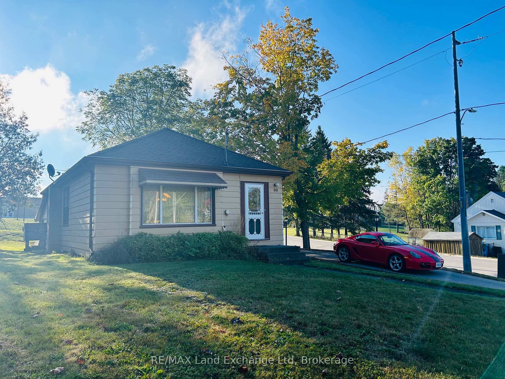 Photo 2 of 99 Carling Terrace, North Huron, Wingham — HOMEH