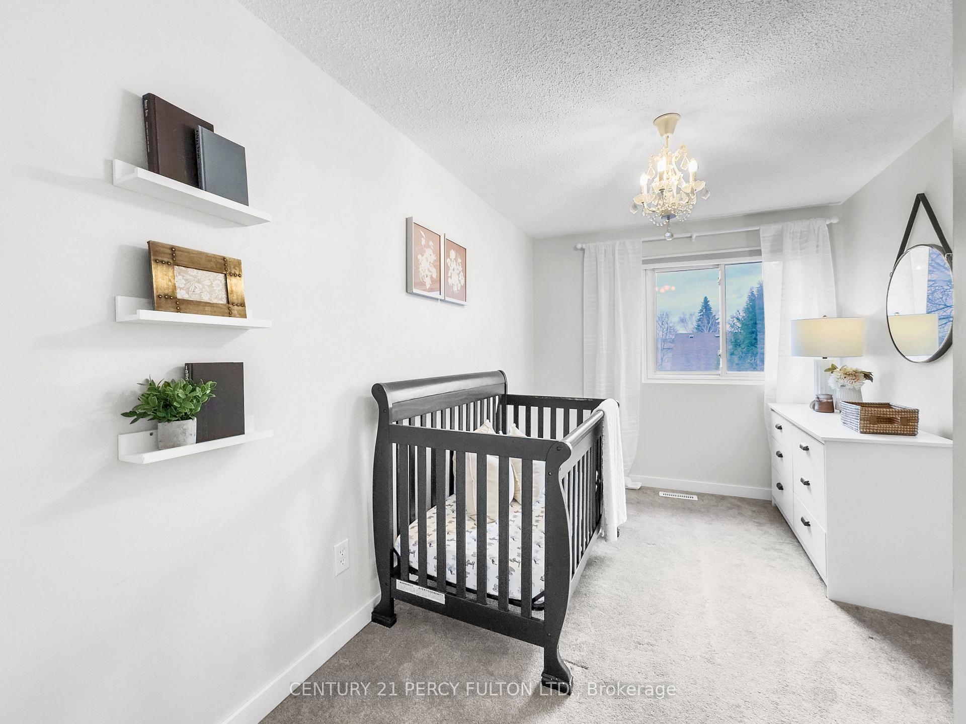 Photo 28 of 351 Pompano Court, Oshawa, Samac — HOMEH