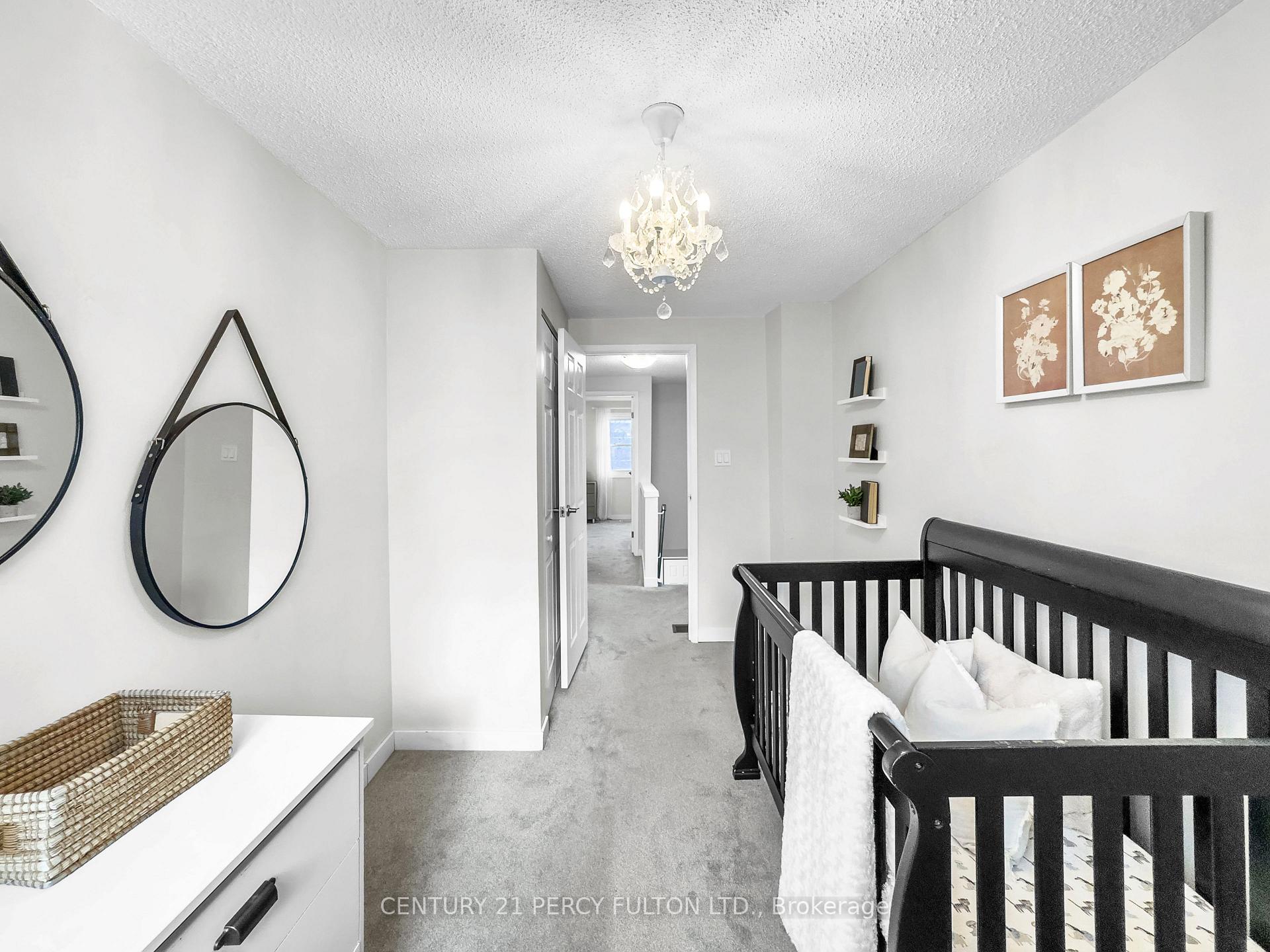 Photo 32 of 351 Pompano Court, Oshawa, Samac — HOMEH