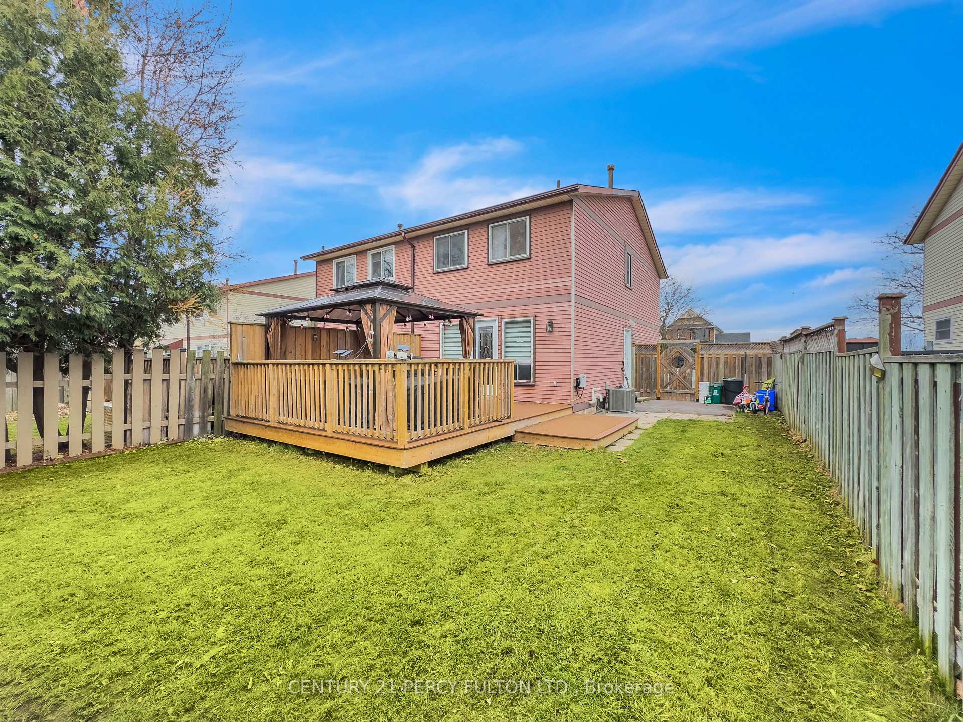 Photo 41 of 351 Pompano Court, Oshawa, Samac — HOMEH