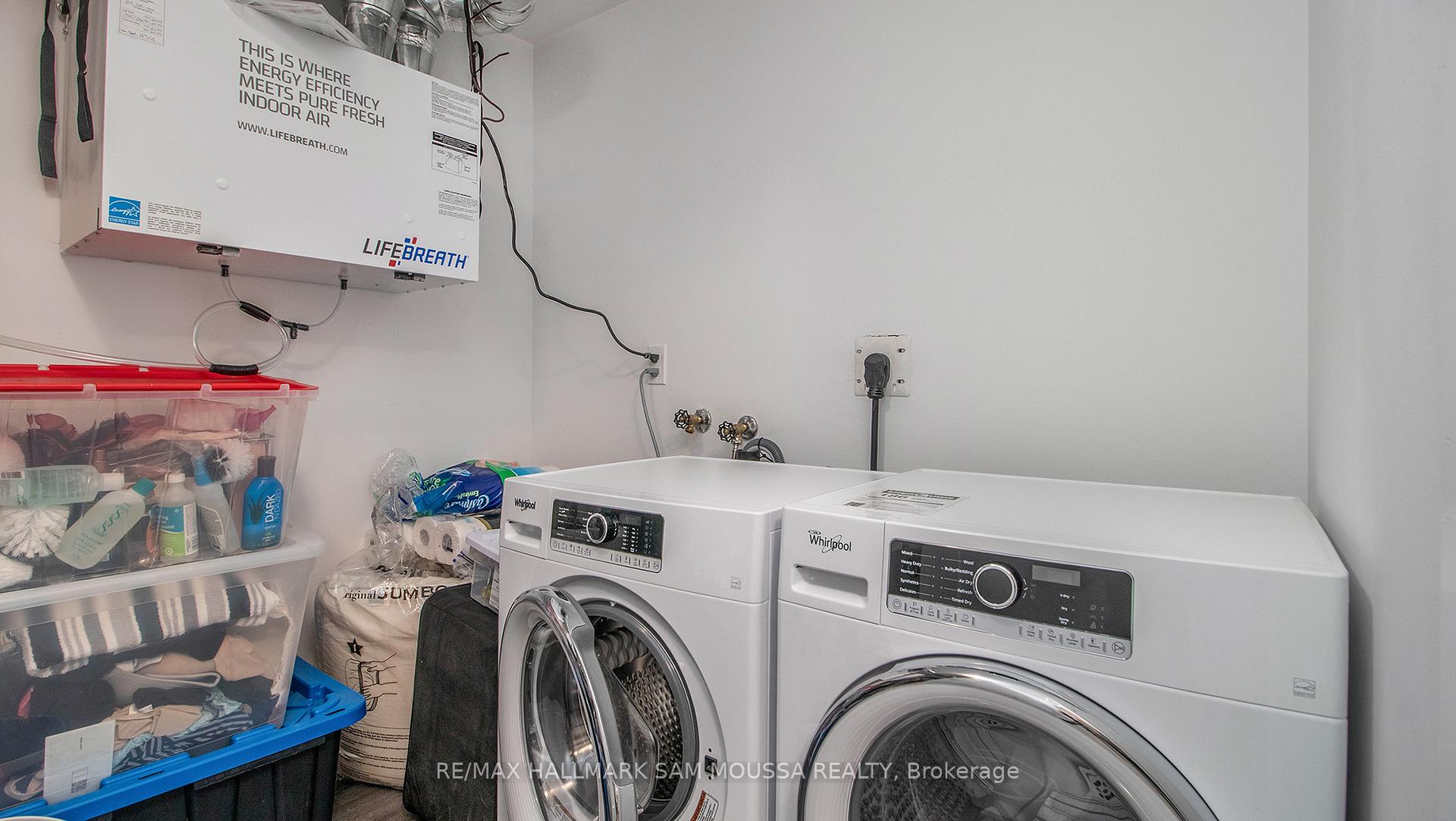 Photo 12 of Unit 7, 39 Senators Gate Drive, Perth — HOMEH