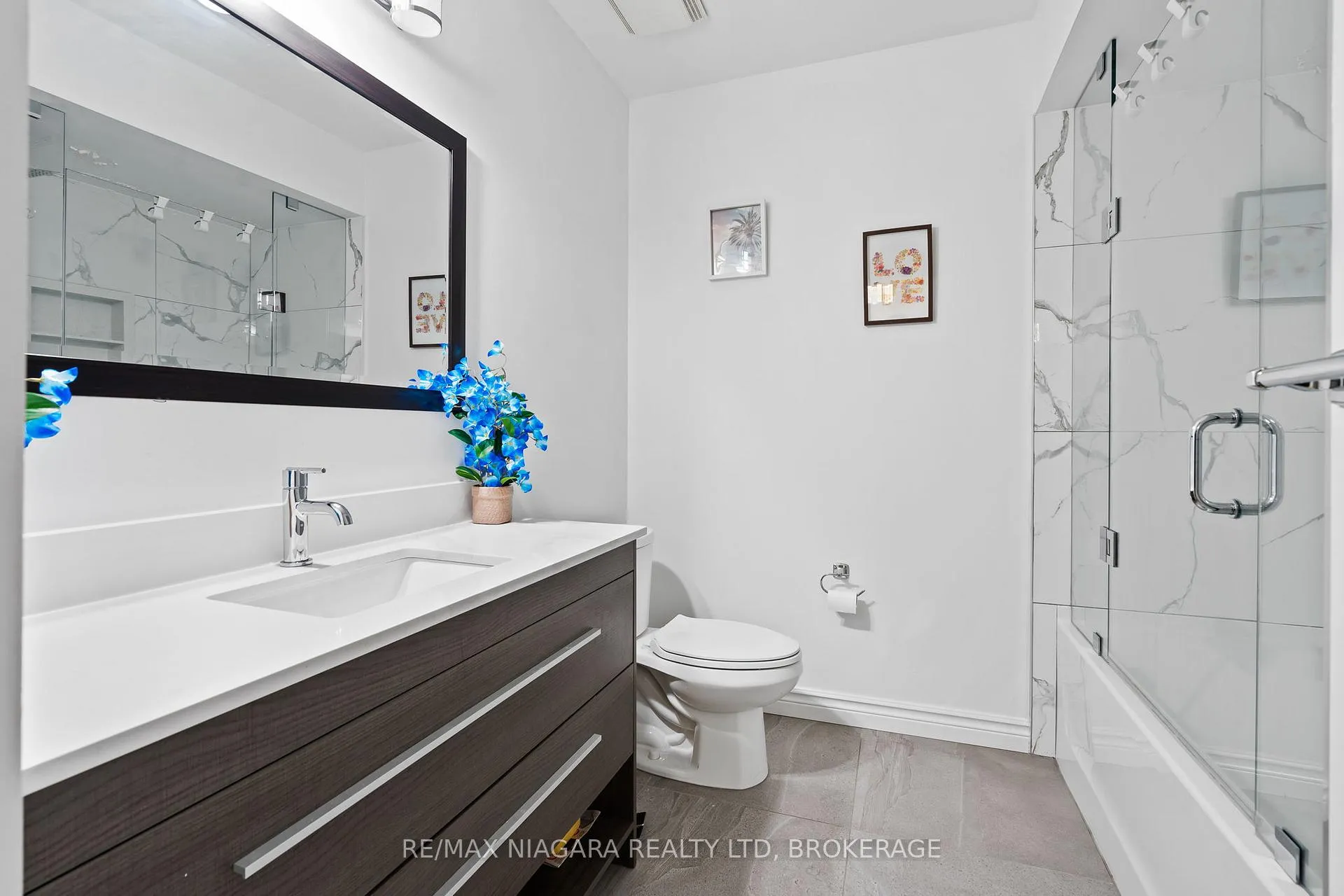 Photo 16 of 93 Stoney Brook Crescent, St. Catharines, Grapeview — HOMEH