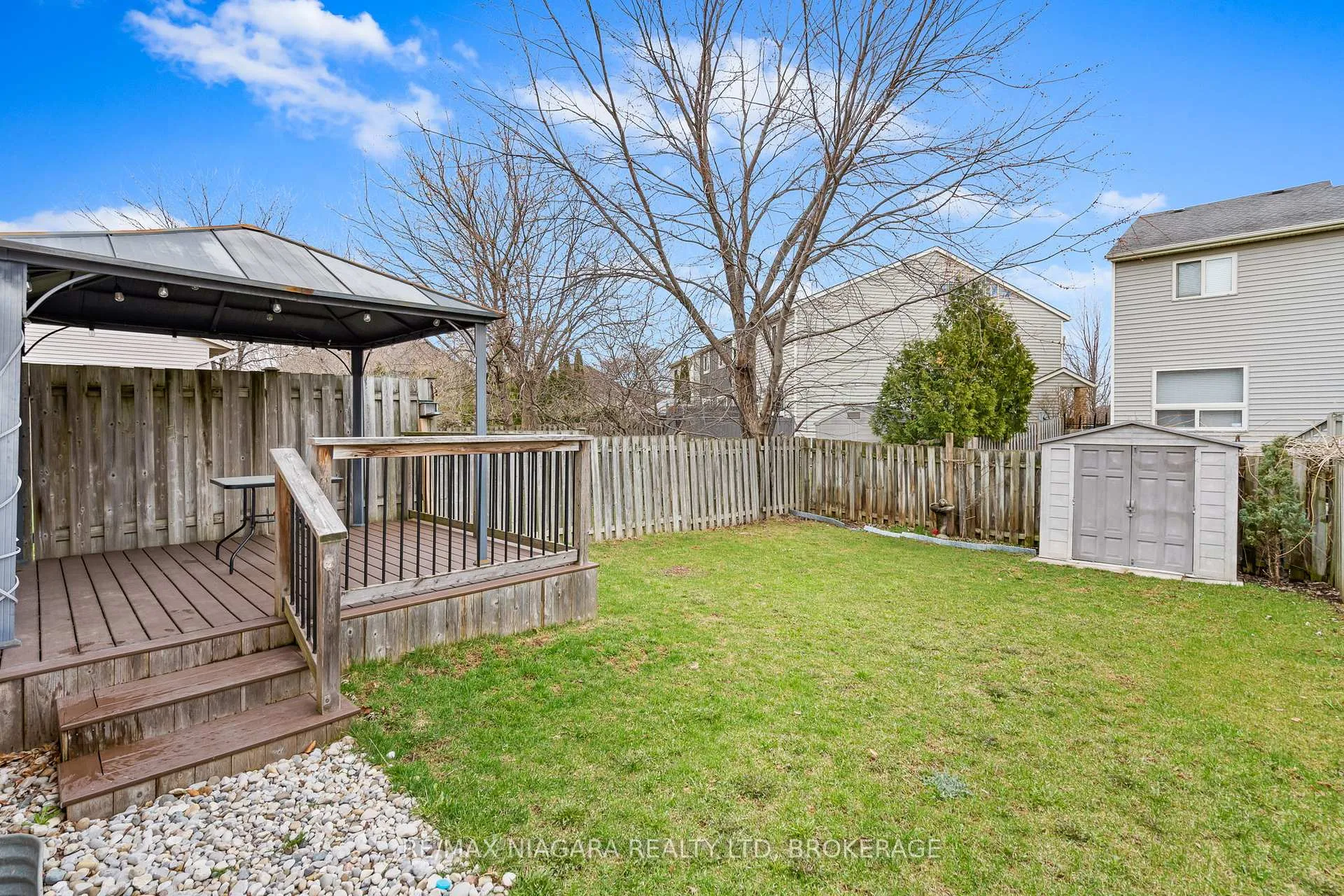 Photo 26 of 93 Stoney Brook Crescent, St. Catharines, Grapeview — HOMEH