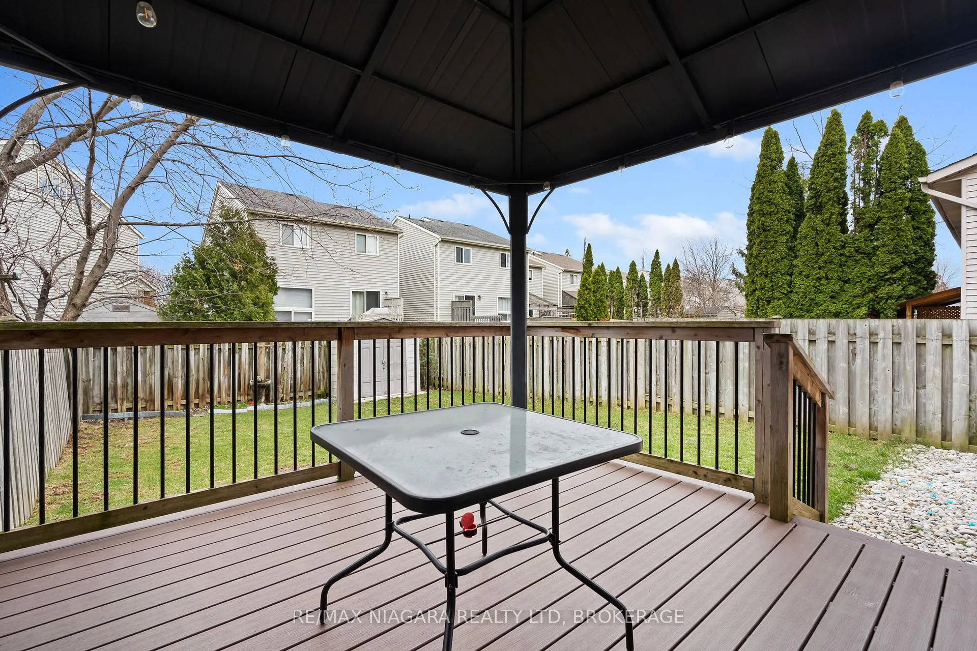 Photo 27 of 93 Stoney Brook Crescent, St. Catharines, Grapeview — HOMEH