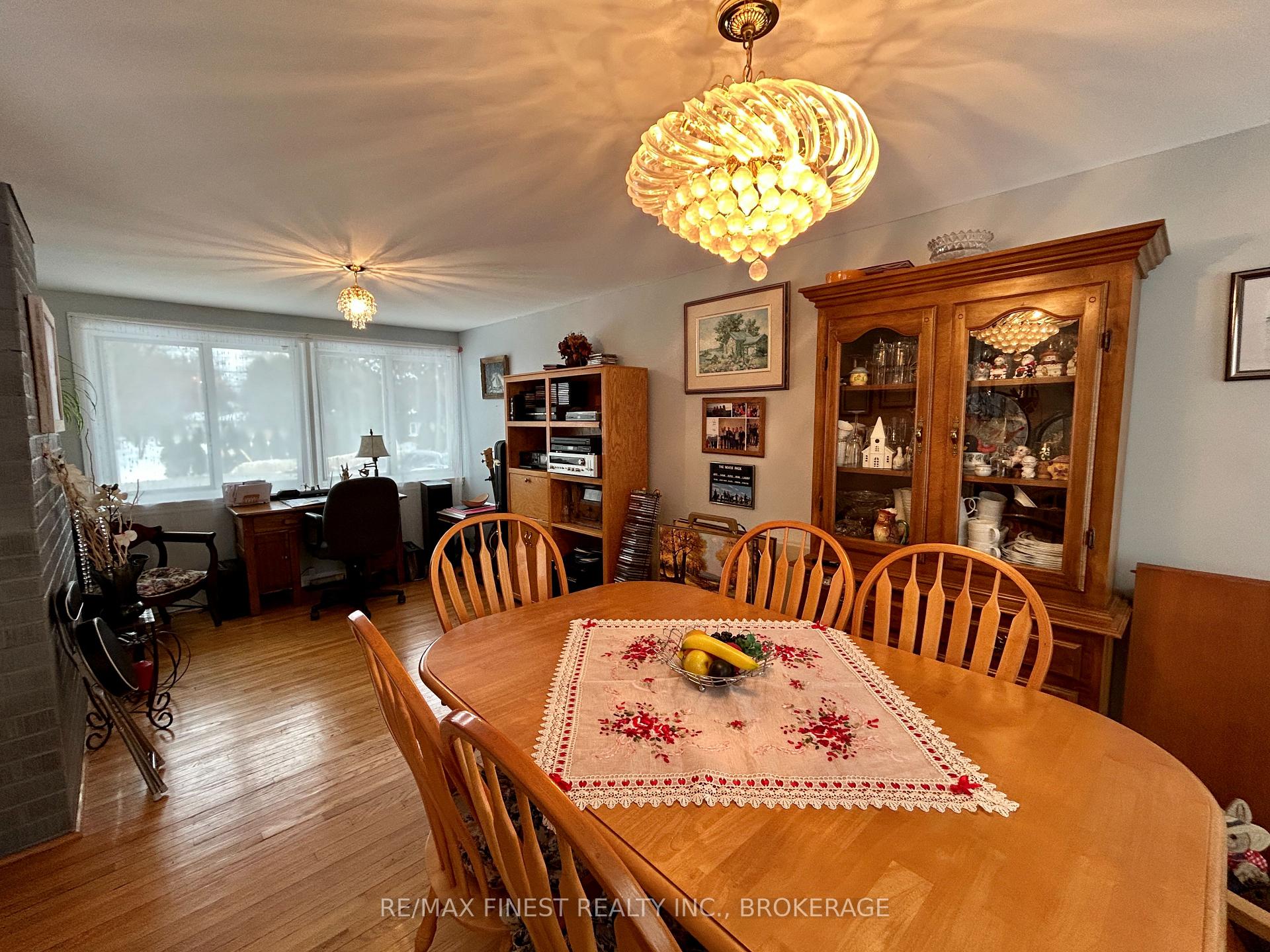 Photo 13 of 1869 Sydenham Road, Kingston, City North of 401 — HOMEH