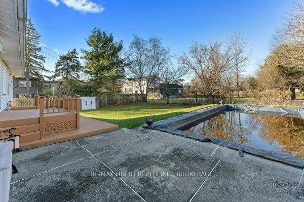 Photo 32 of 1869 Sydenham Road, Kingston, City North of 401 — HOMEH