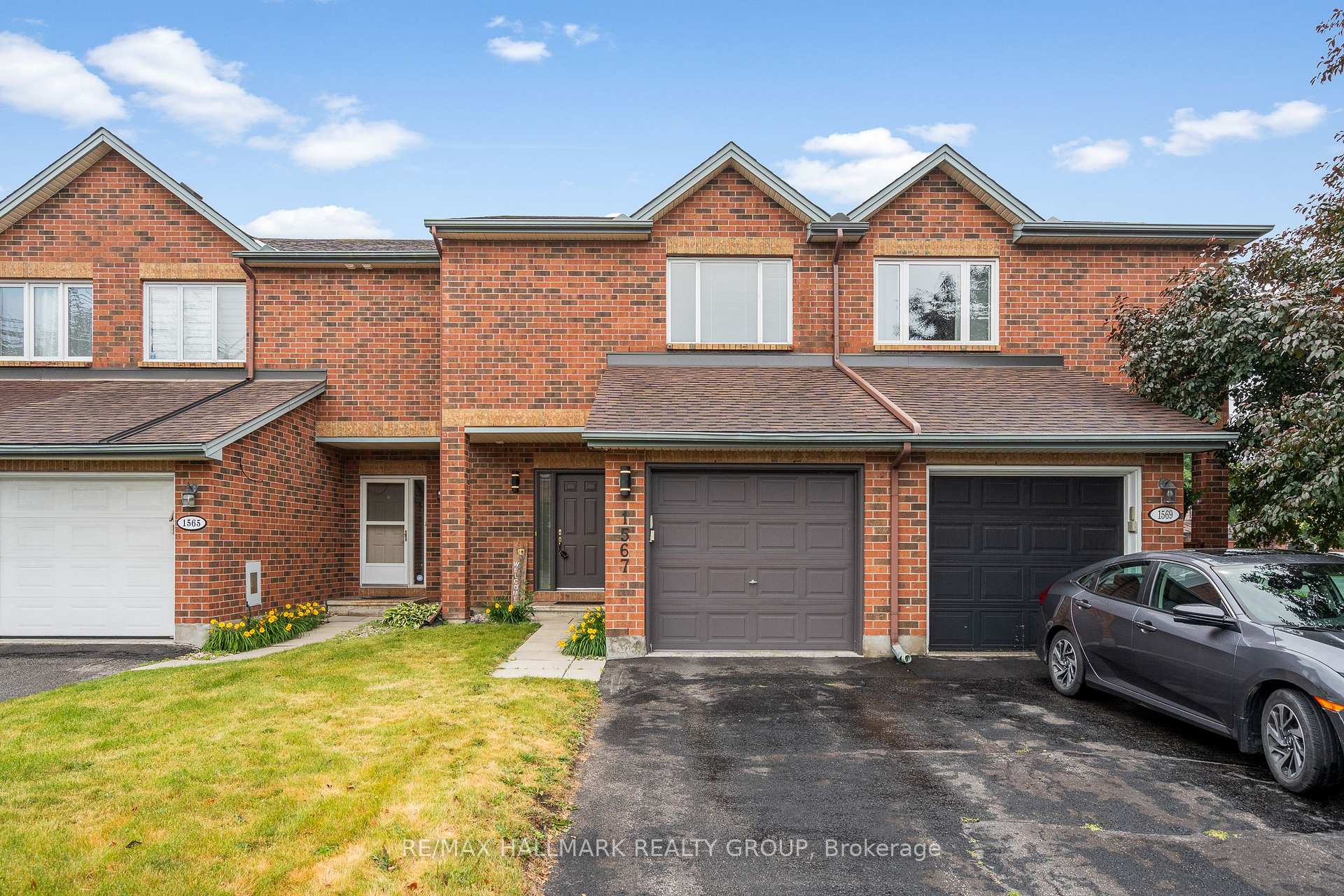 Photo 1 of 1567 Cedar Mills Road, Ottawa, Chateauneuf — HOMEH
