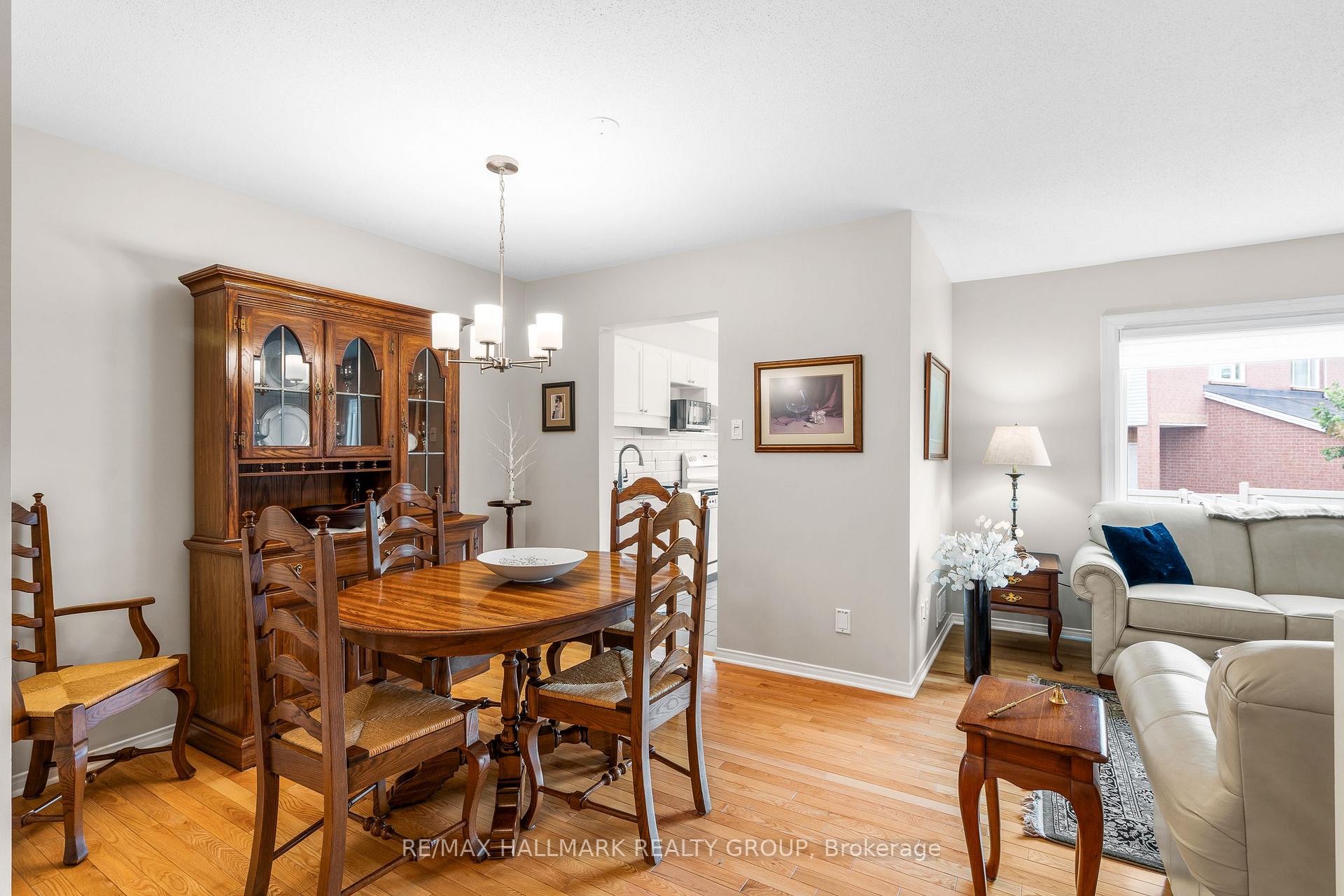 Photo 7 of 1567 Cedar Mills Road, Ottawa, Chateauneuf — HOMEH