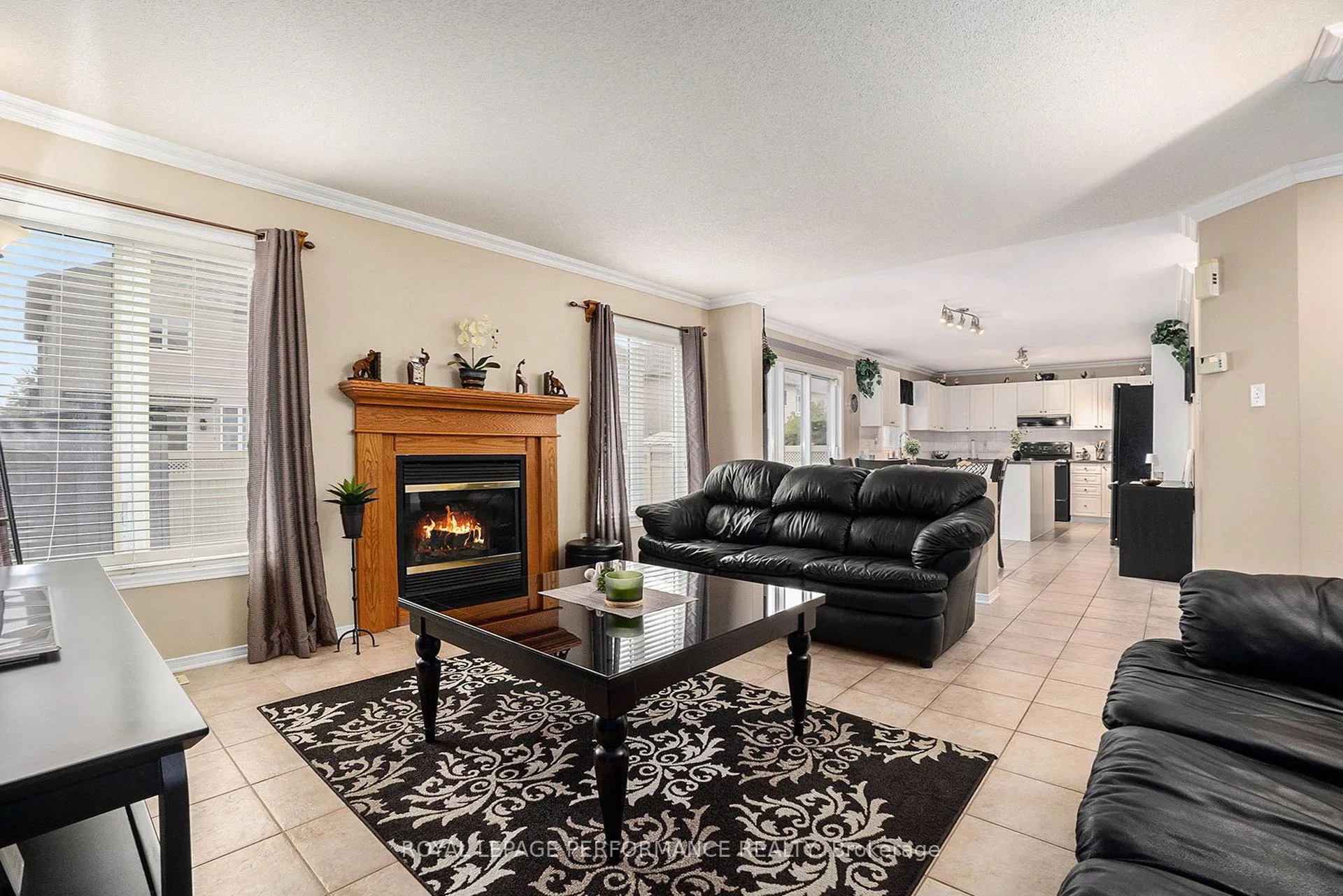 Photo 10 of 619 Chardonnay Drive, Ottawa, Avalon East — HOMEH