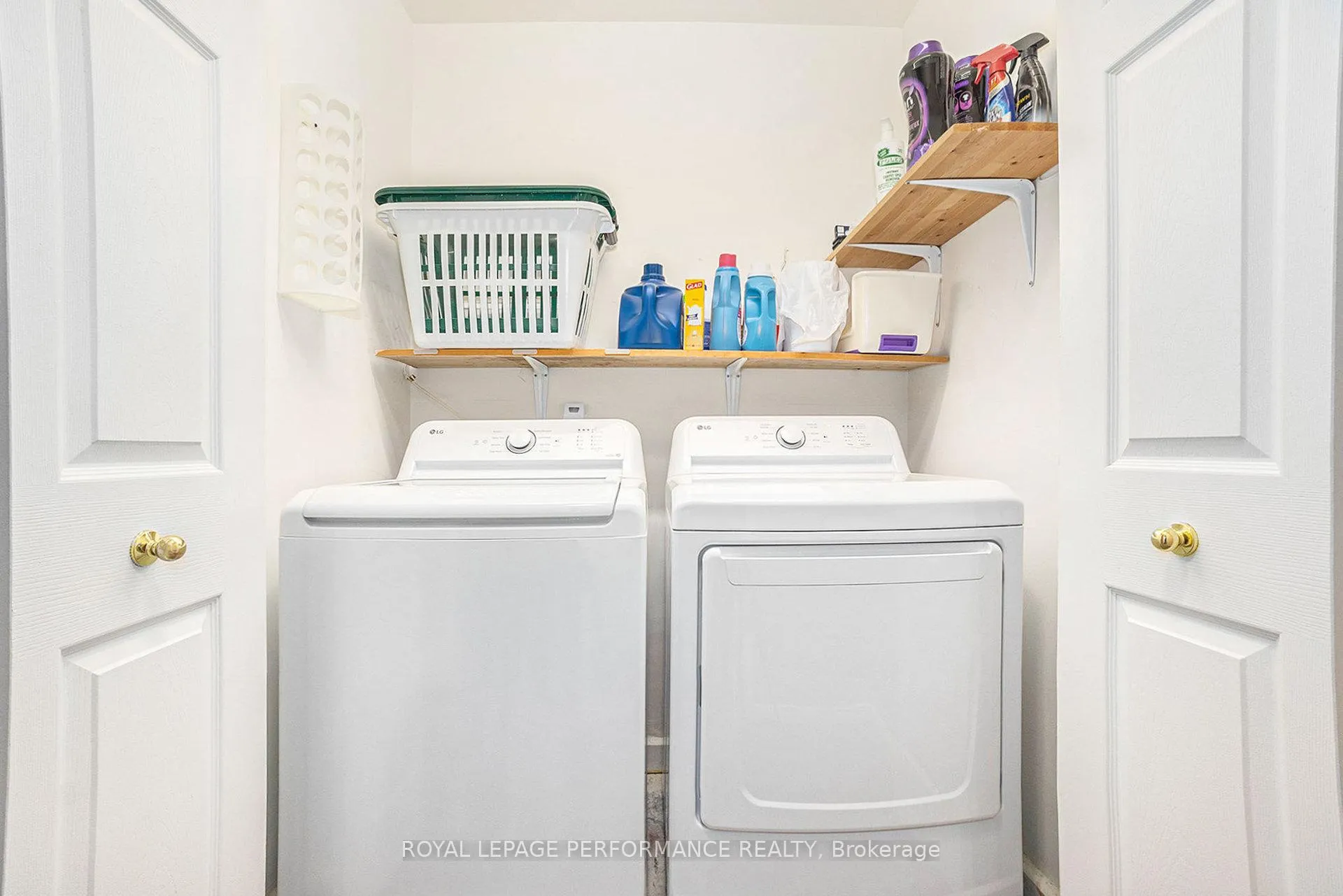 Photo 18 of 619 Chardonnay Drive, Ottawa, Avalon East — HOMEH