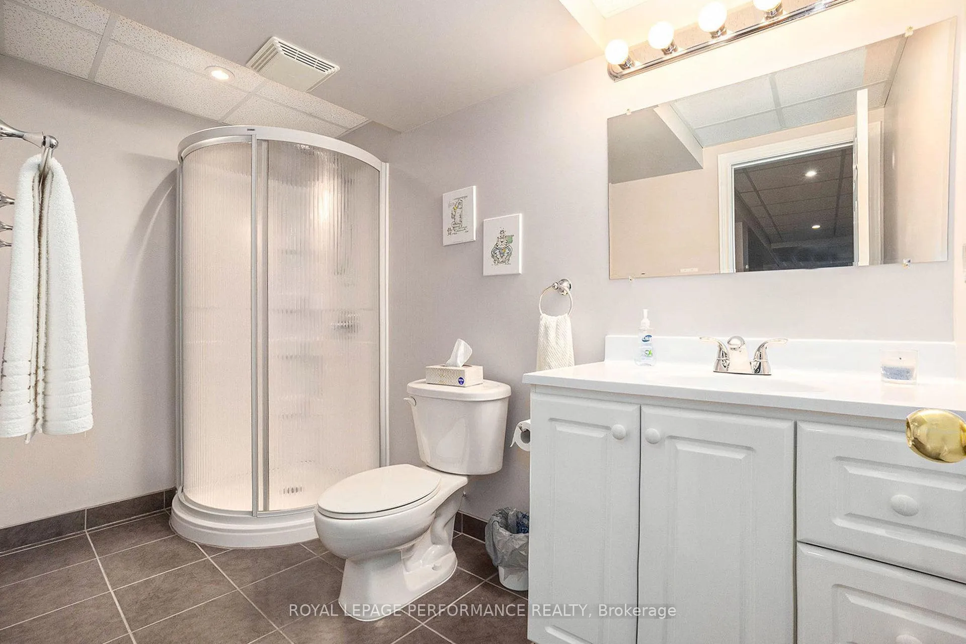 Photo 27 of 619 Chardonnay Drive, Ottawa, Avalon East — HOMEH