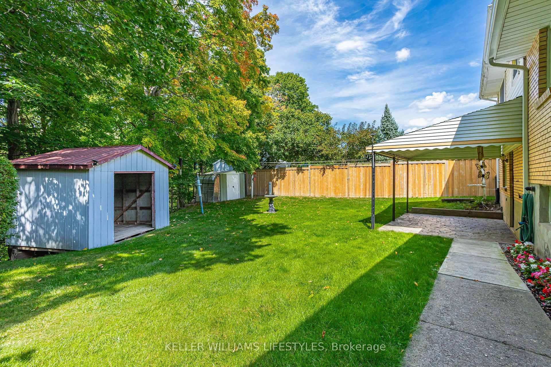 Photo 33 of 195 Queen Street, North Middlesex, Ailsa Craig — HOMEH