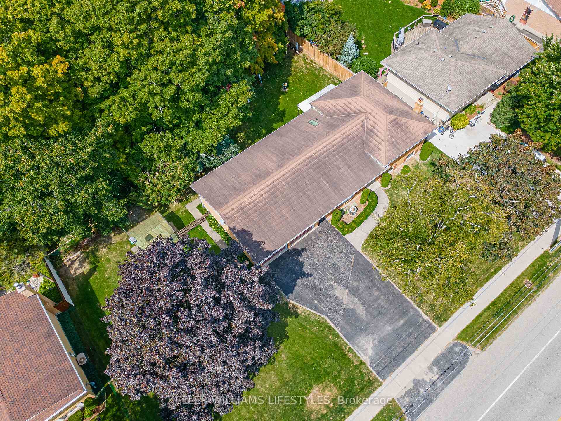 Photo 39 of 195 Queen Street, North Middlesex, Ailsa Craig — HOMEH