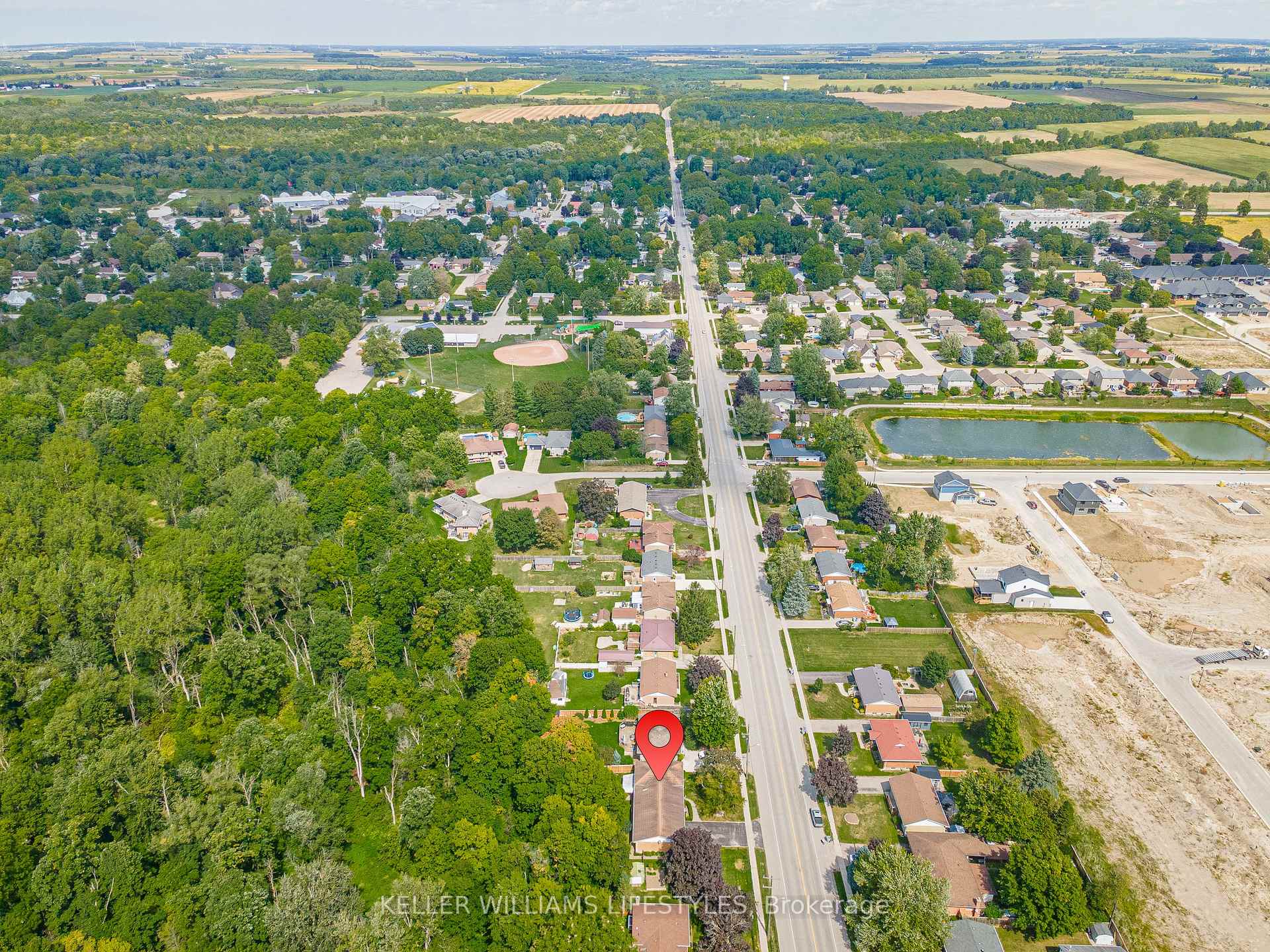 Photo 45 of 195 Queen Street, North Middlesex, Ailsa Craig — HOMEH
