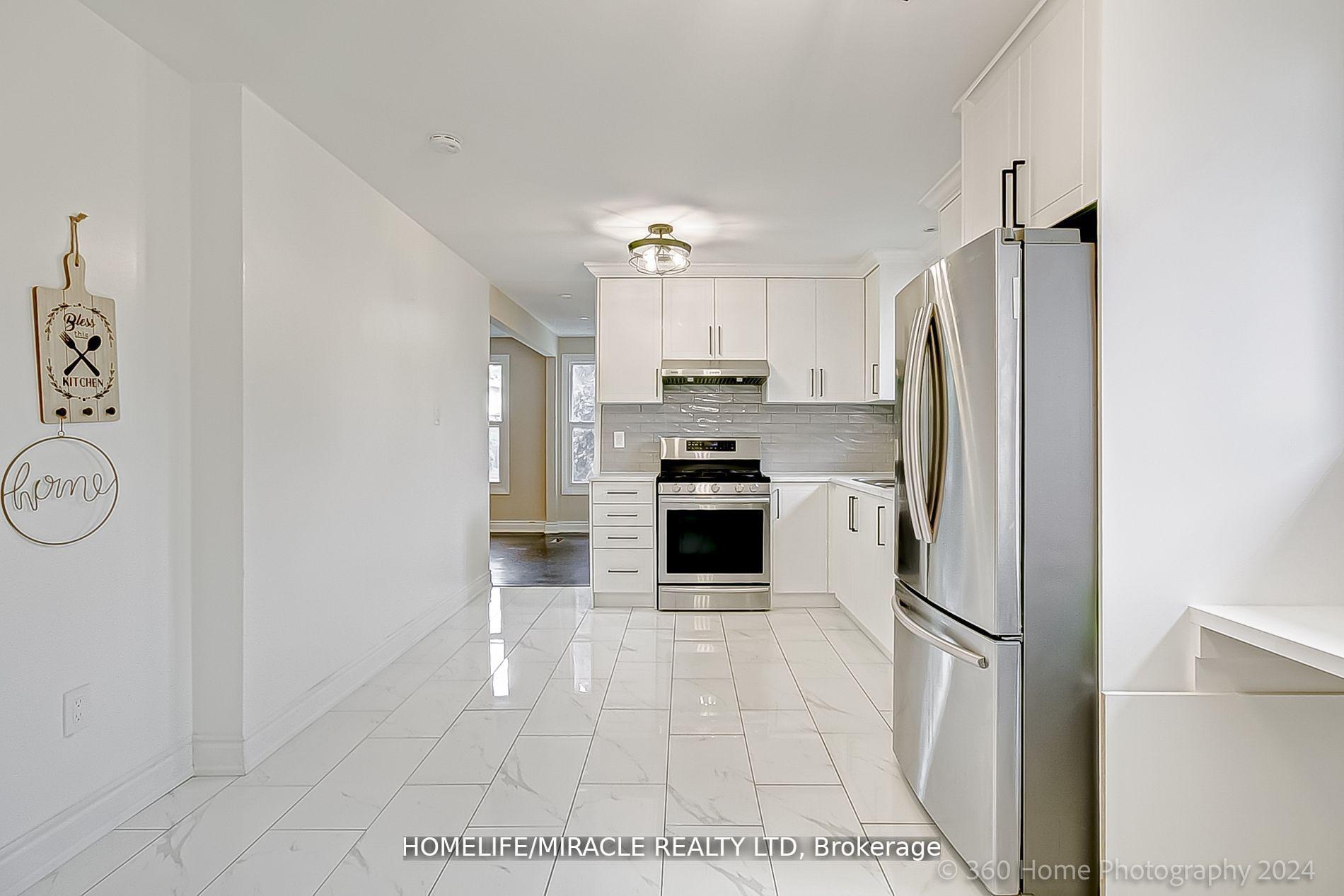 Photo 10 of 581 Hayward Crescent, Milton, Timberlea — HOMEH
