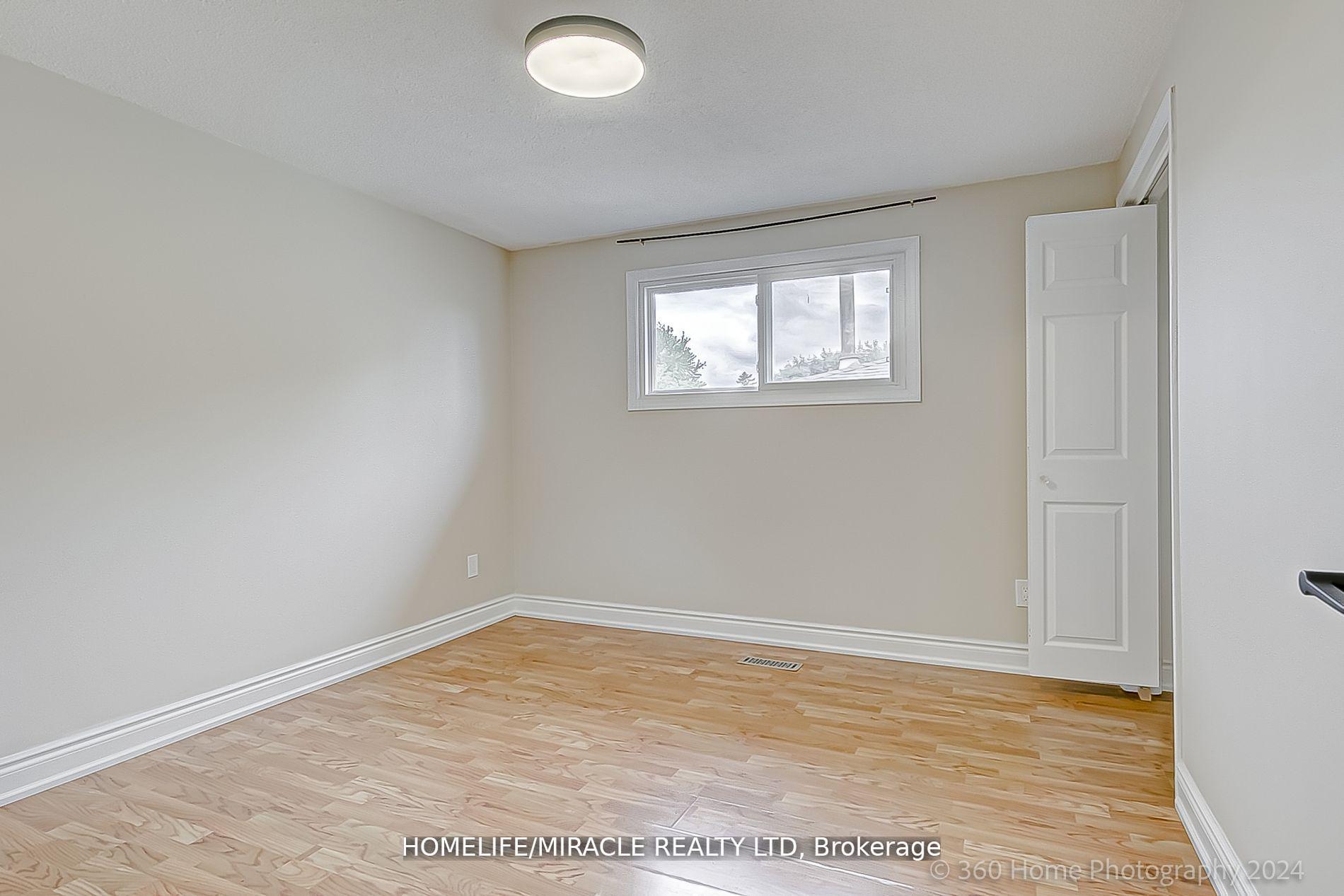Photo 8 of 581 Hayward Crescent, Milton, Timberlea — HOMEH