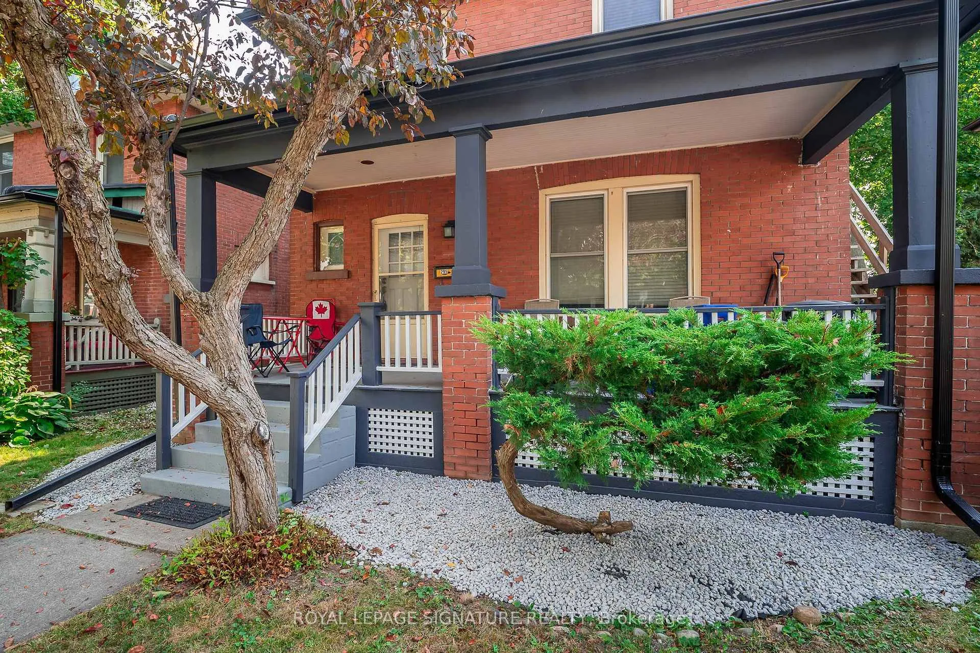 Photo 4 of 295 Arthur Street, Oshawa, Central — HOMEH
