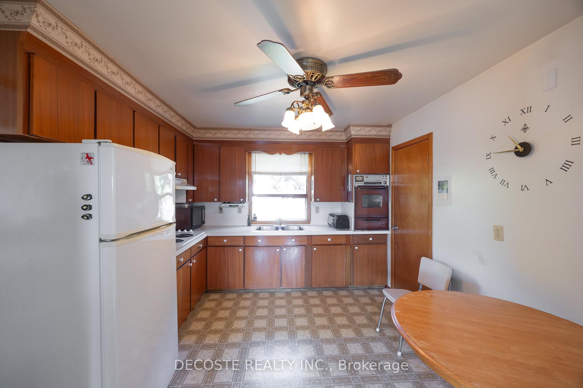 Photo 9 of 45 Clement Street, North Glengarry, Alexandria — HOMEH