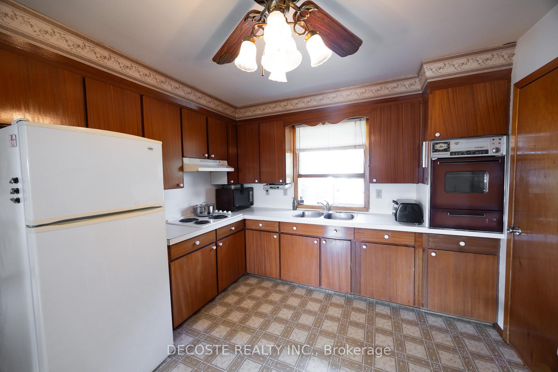 Photo 10 of 45 Clement Street, North Glengarry, Alexandria — HOMEH