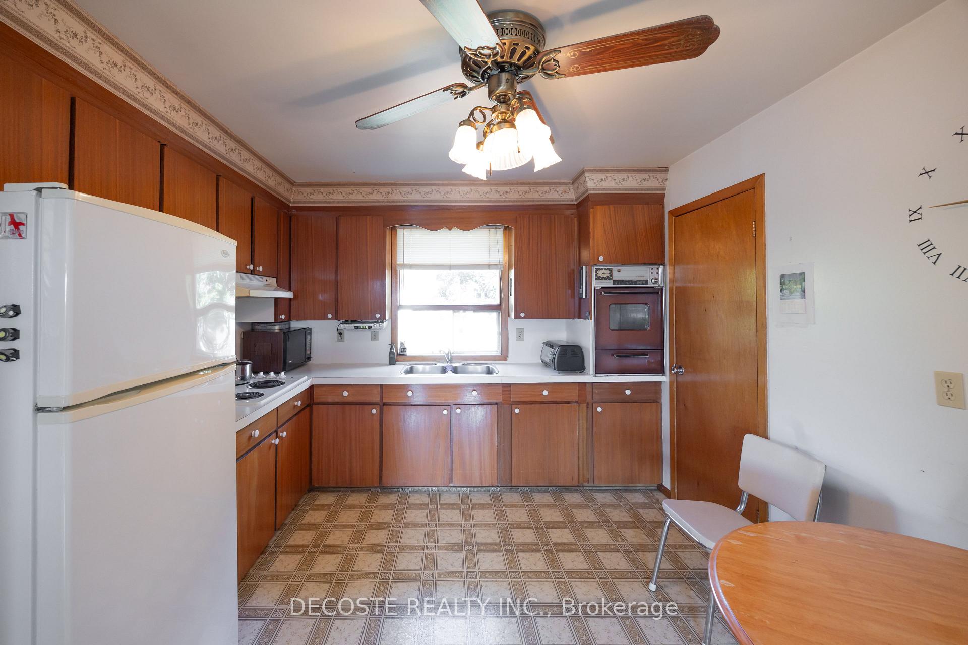 Photo 11 of 45 Clement Street, North Glengarry, Alexandria — HOMEH